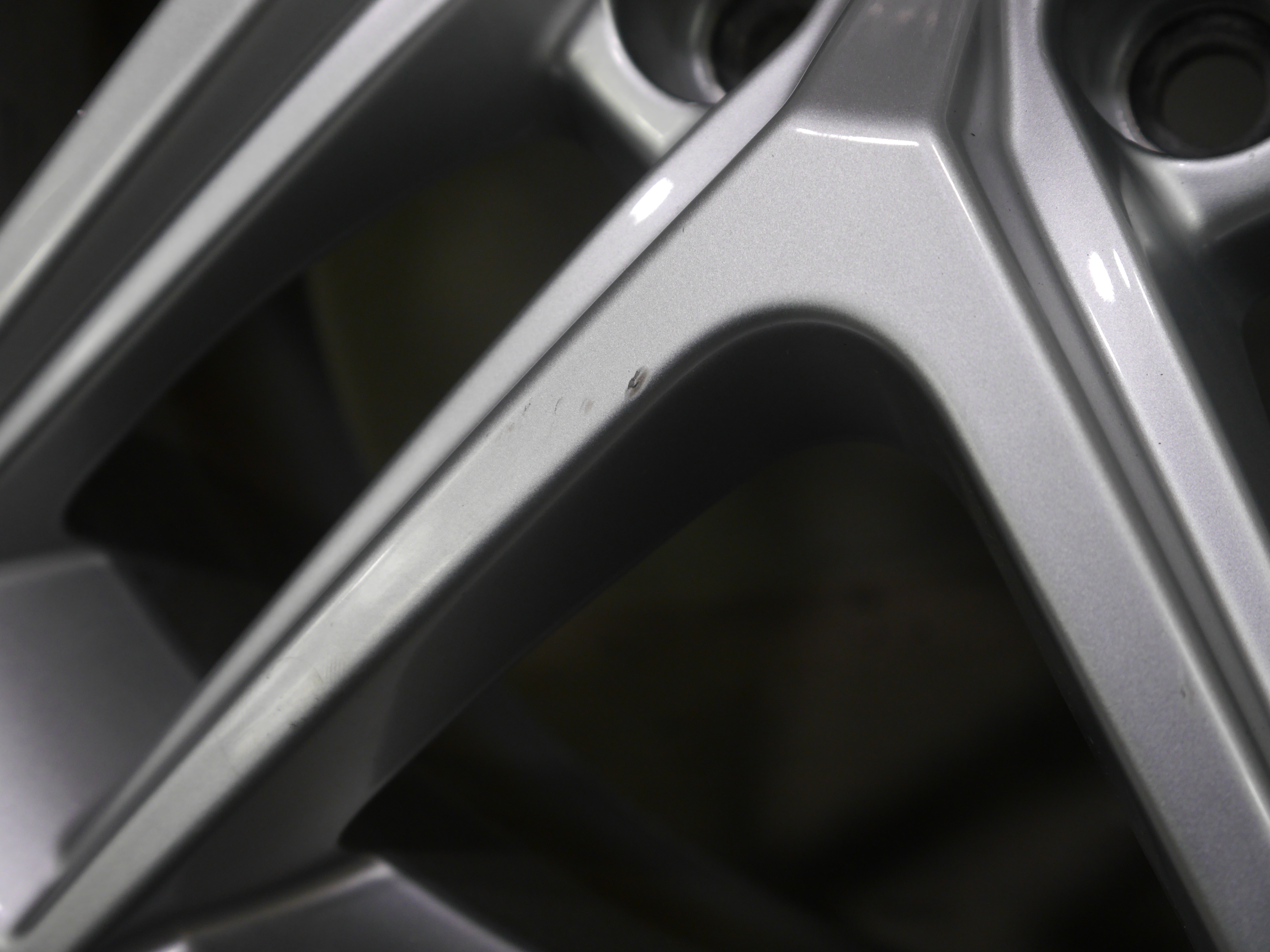 Audi A4 Allroad Aluradsatz – Winter 225/55 R17 97H – 8W9601025D