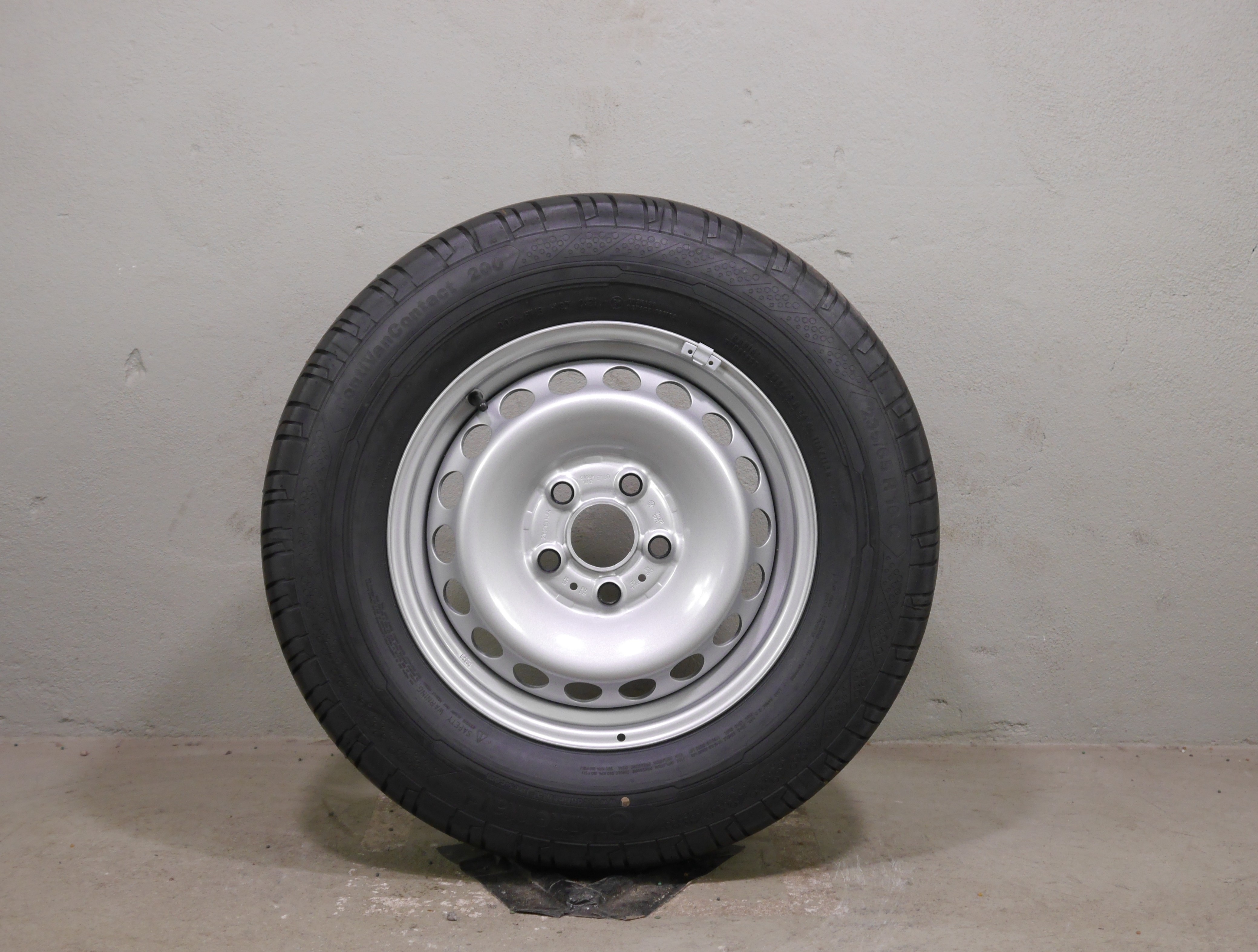 VW Crafter Stahlradsatz – Sommer 235/65 R16 115/113R - 2N0601027L