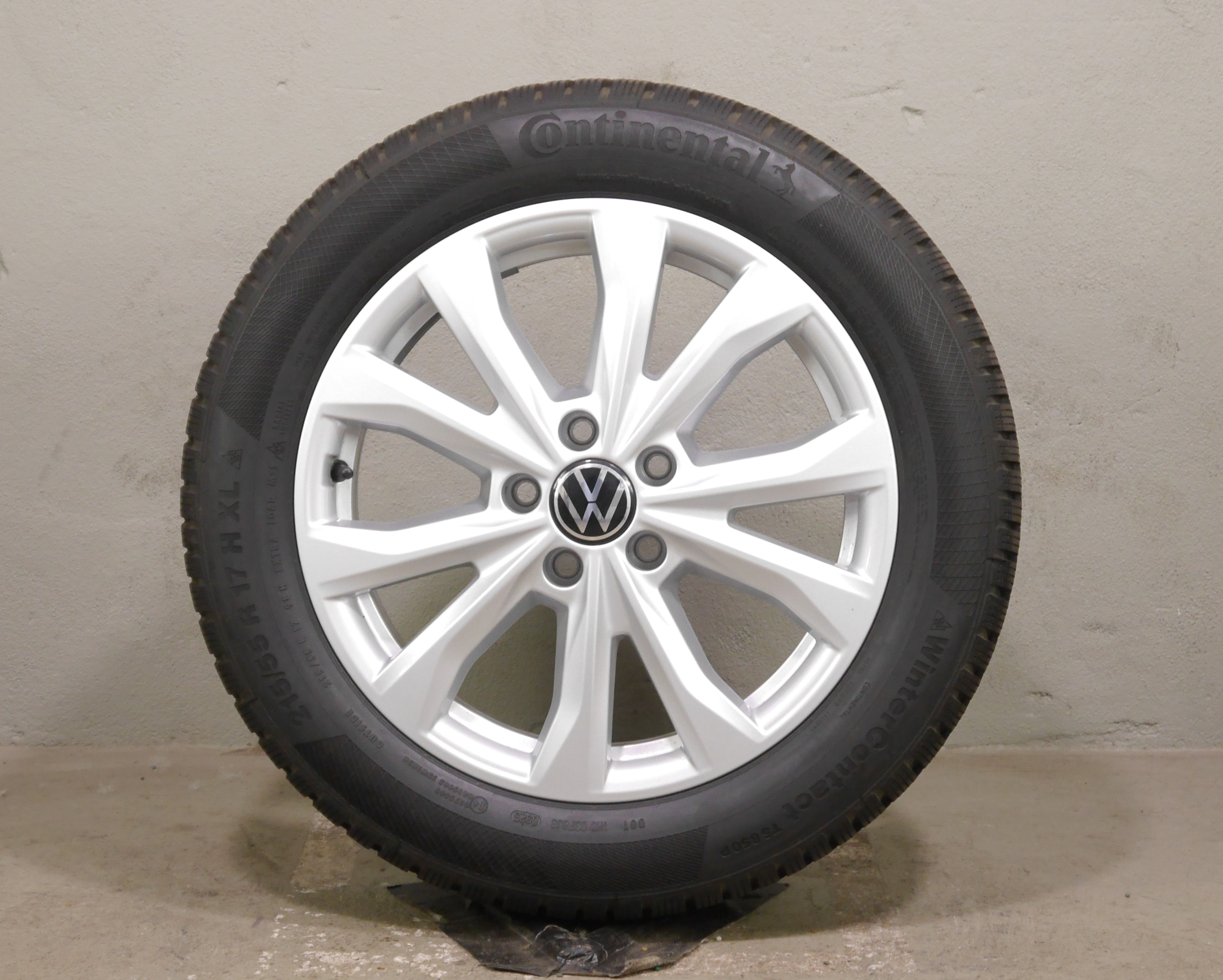 VW Caddy Maxi Aluradsatz – Winter 215/55 R17 98H – 2K7601025A