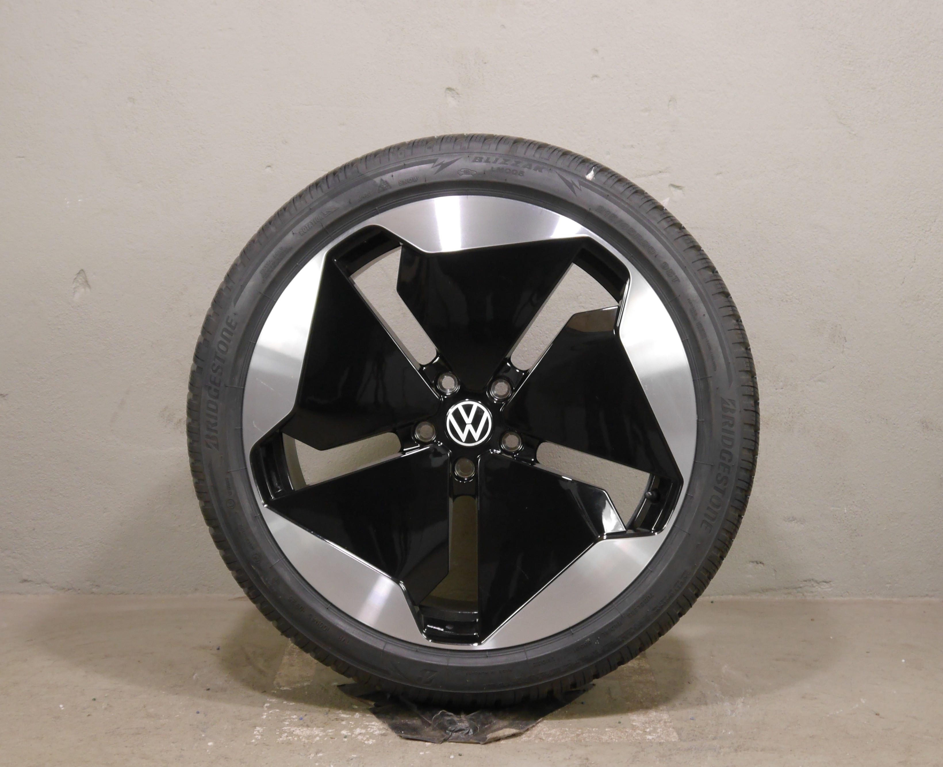 VW ID.3 Aluradsatz – Winter 215/45 R20 95T - 10A601025AA