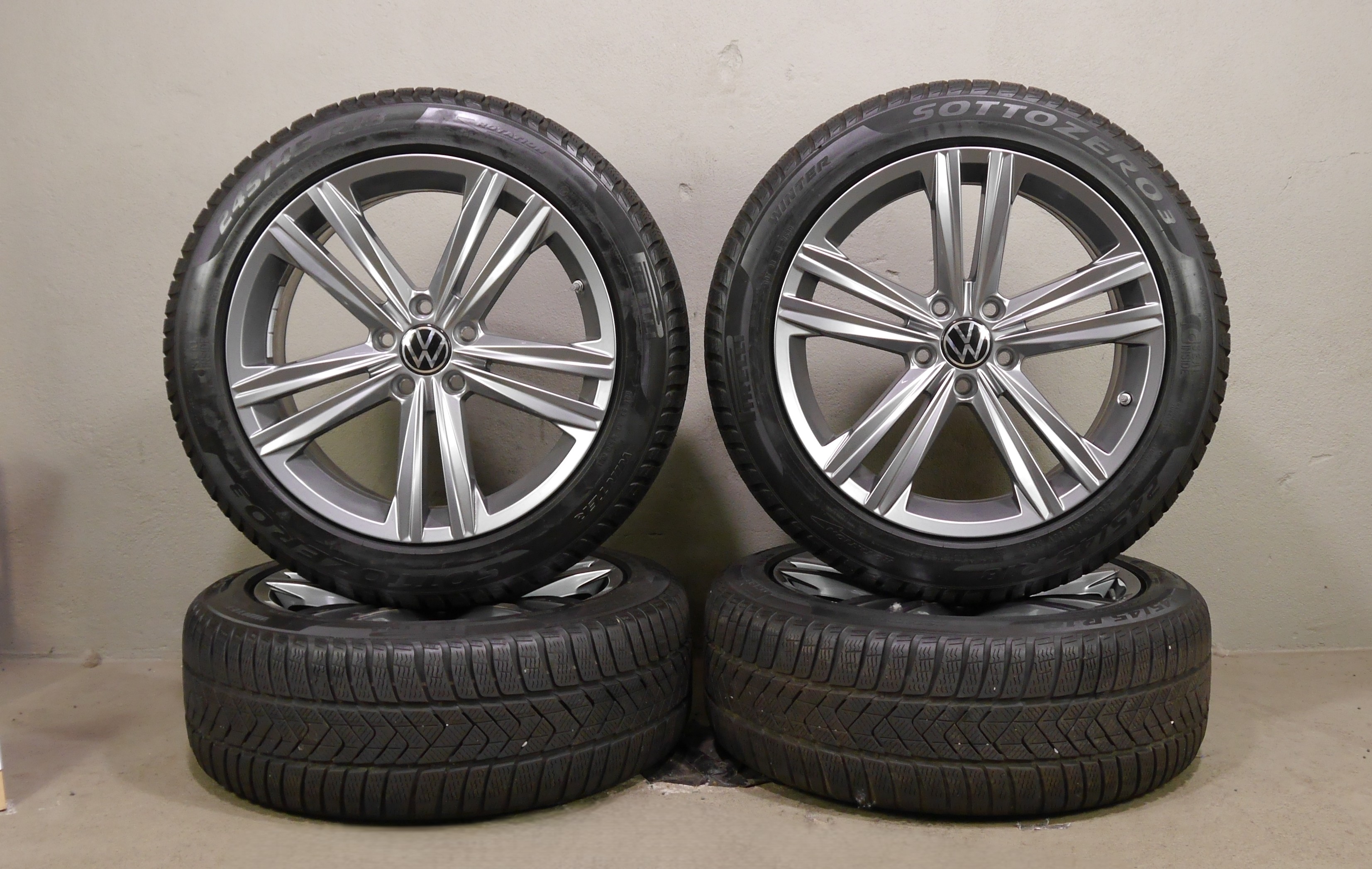 VW Arteon (3H) Alurad – Winter 245/45 R18 96V – 3G8601025N RDKS