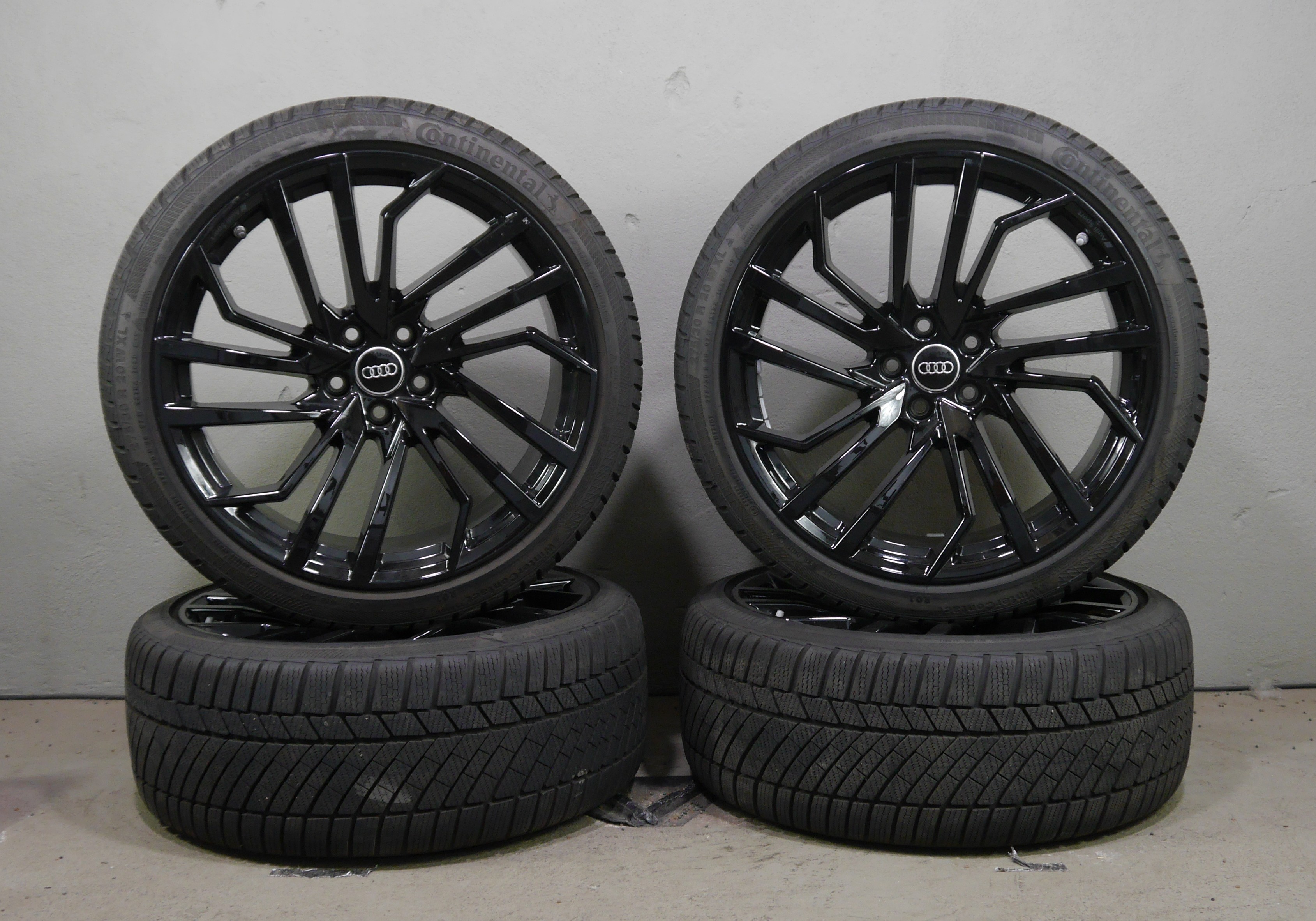 Audi RS 4 Avant Aluradsatz – Winter 275/30 R20 97W (R01) – 8W0601025FT RDKS