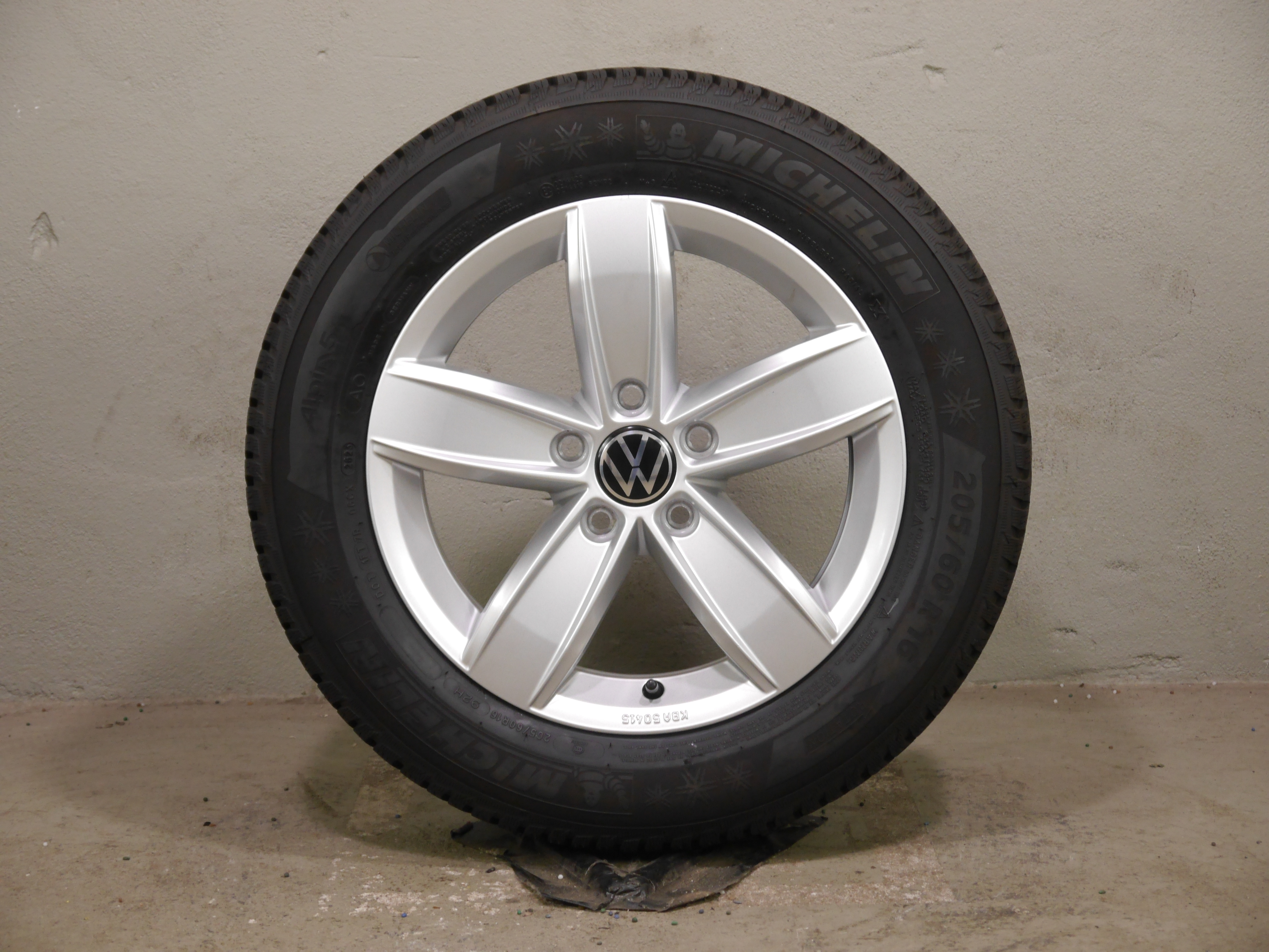VW T-ROC Alurad – Winter 215/55 R17 94V – 2GA071496A