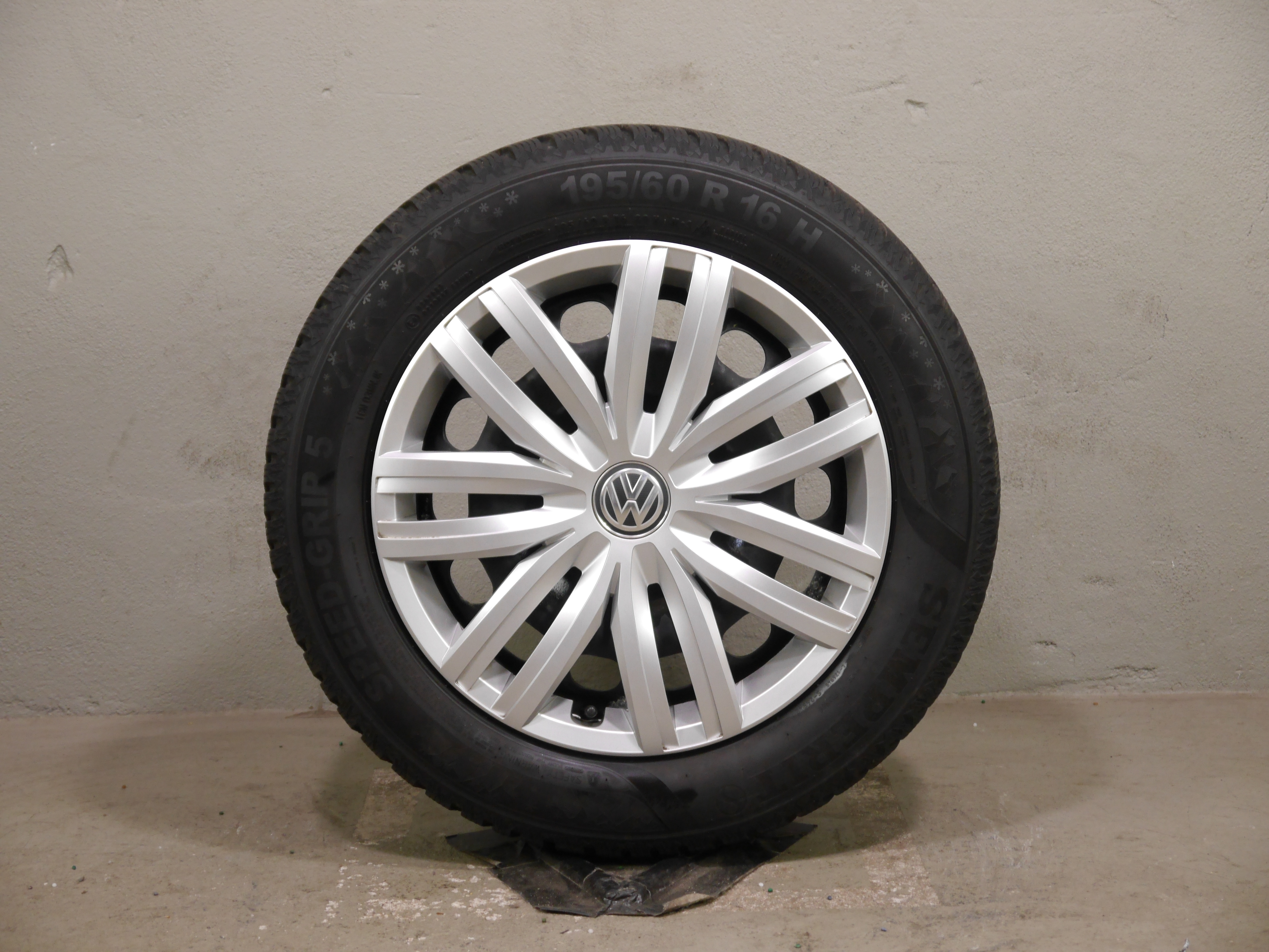 VW Taigo Stahlradsatz – Winter 195/60 R16 89H (AO) – 2Q0601027H/AE