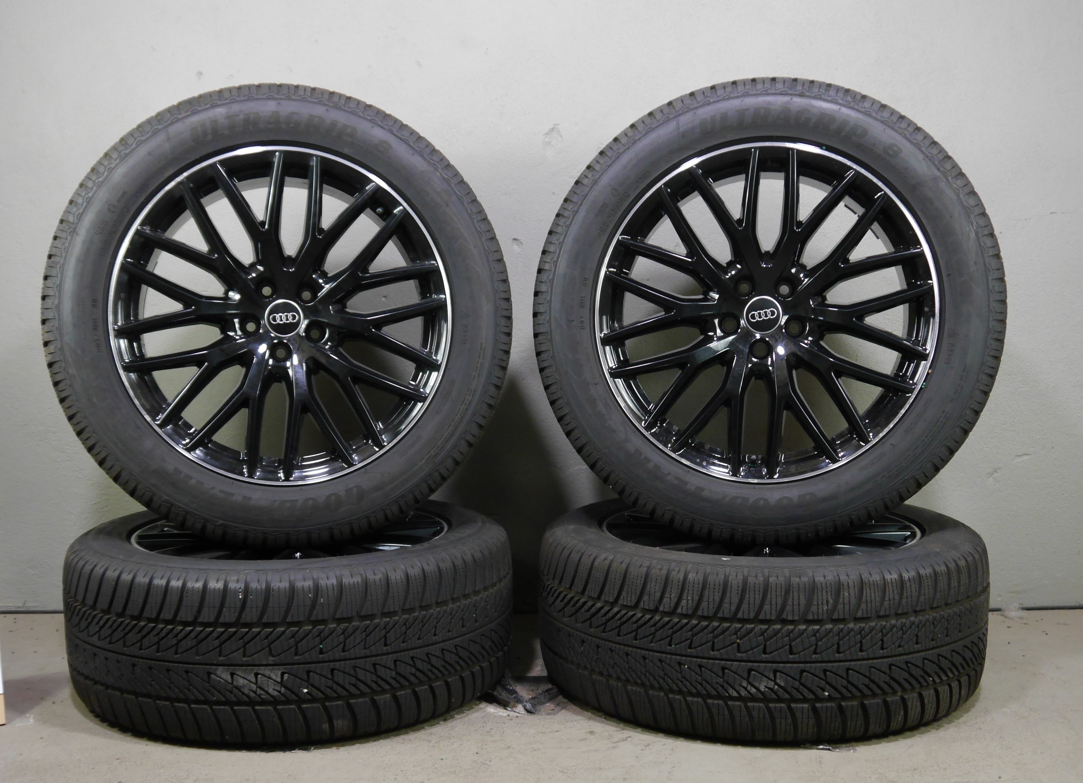 Audi SQ7 Aluradsatz – Winter 285/45 R20 112V (AO) – 4M0601025DR