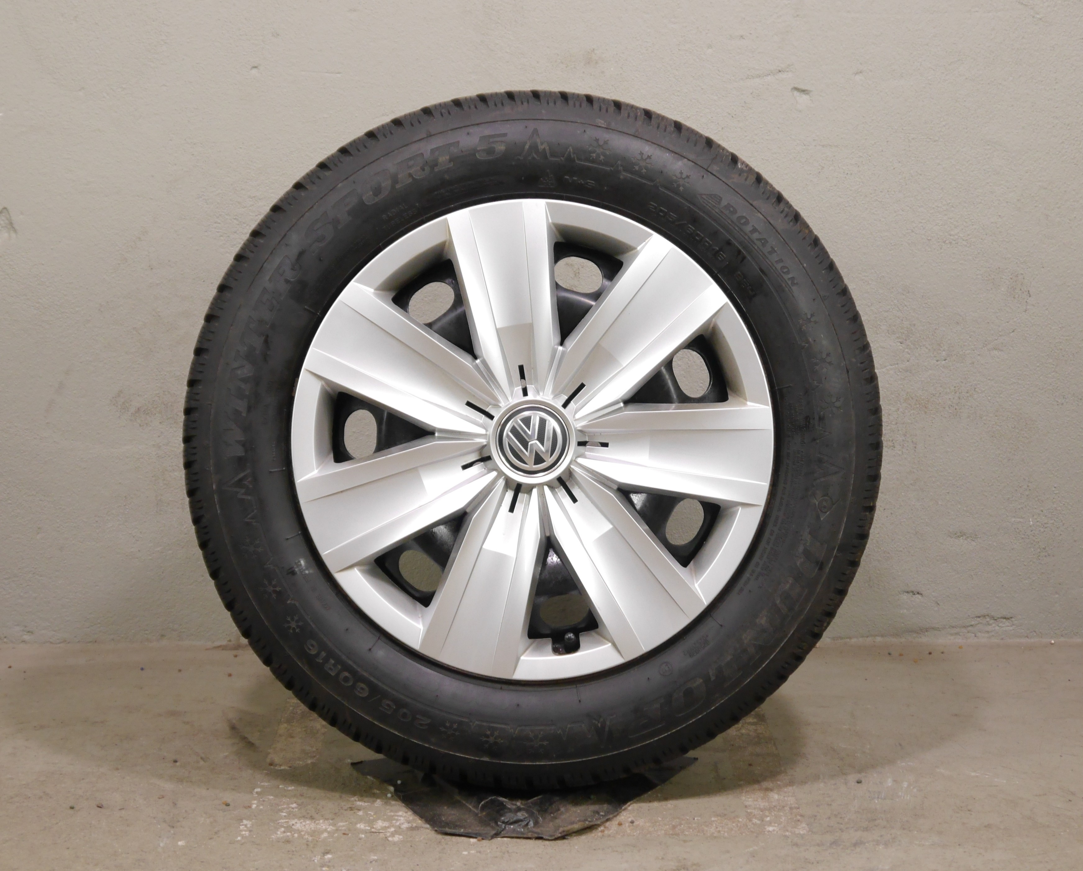 VW T-Roc Stahlradsatz – Winter 205/60 R16 96H – 5Q0601027AM