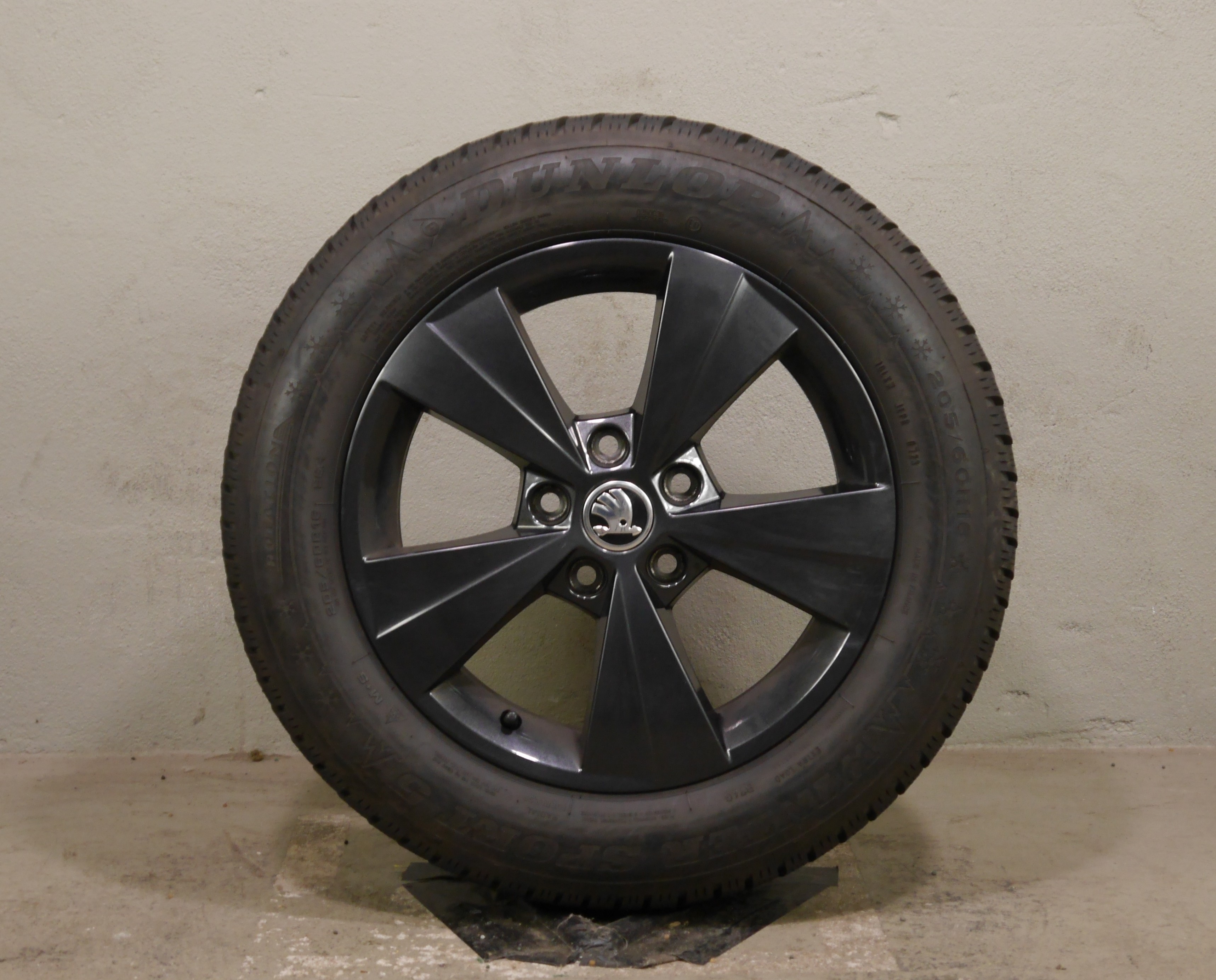 ŠKODA Octavia (5E) Aluradsatz – Winter 205/60R16 96H – 5E3601025AA