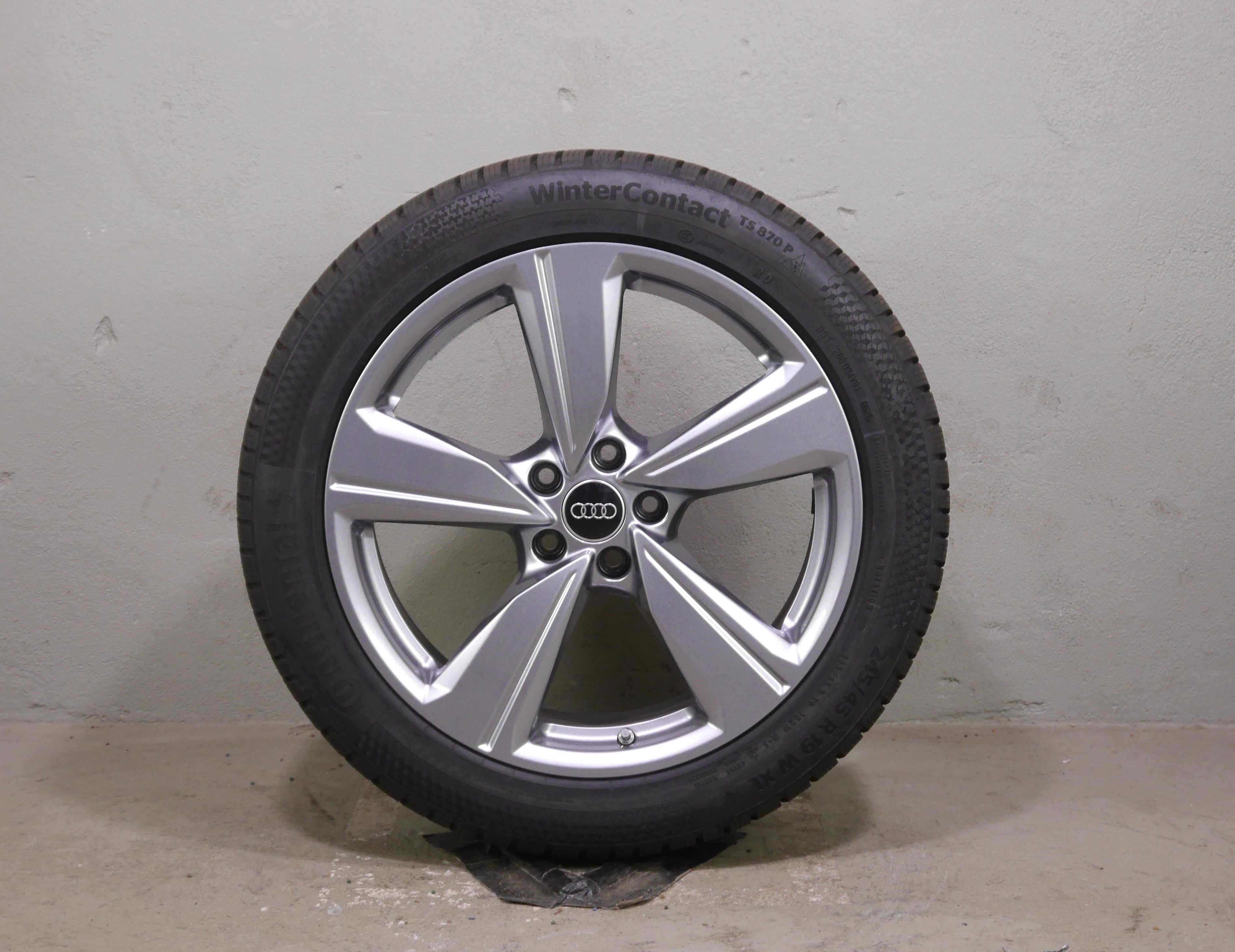 Audi A6 Aluradsatz – Winter 245/45 R19 102W (AO) – 4P0601025G mit RDKS