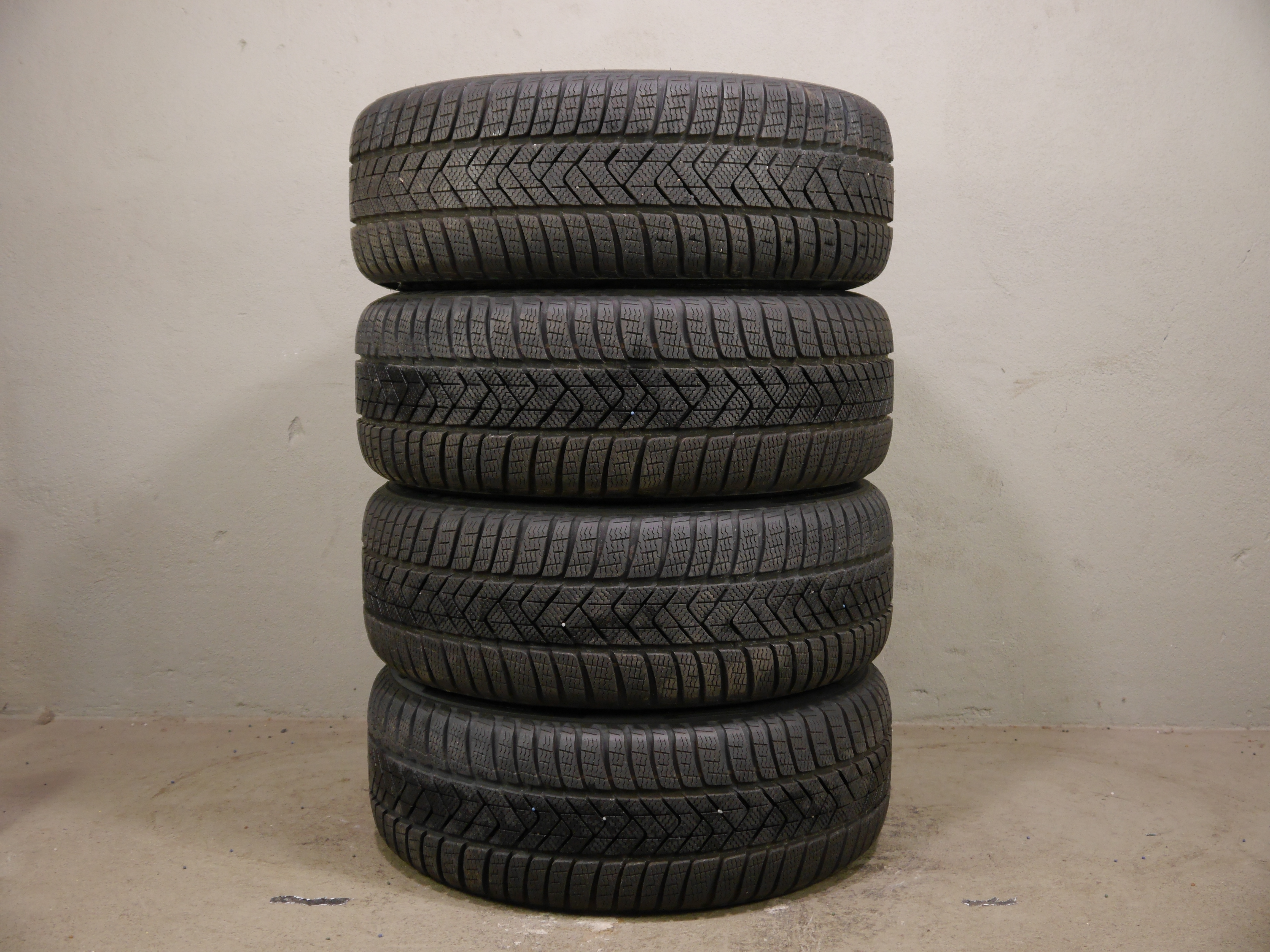 Volkswagen Arteon Shooting Alurad – Winter 245/45 R18 96V – 3G8601025N - SEAL