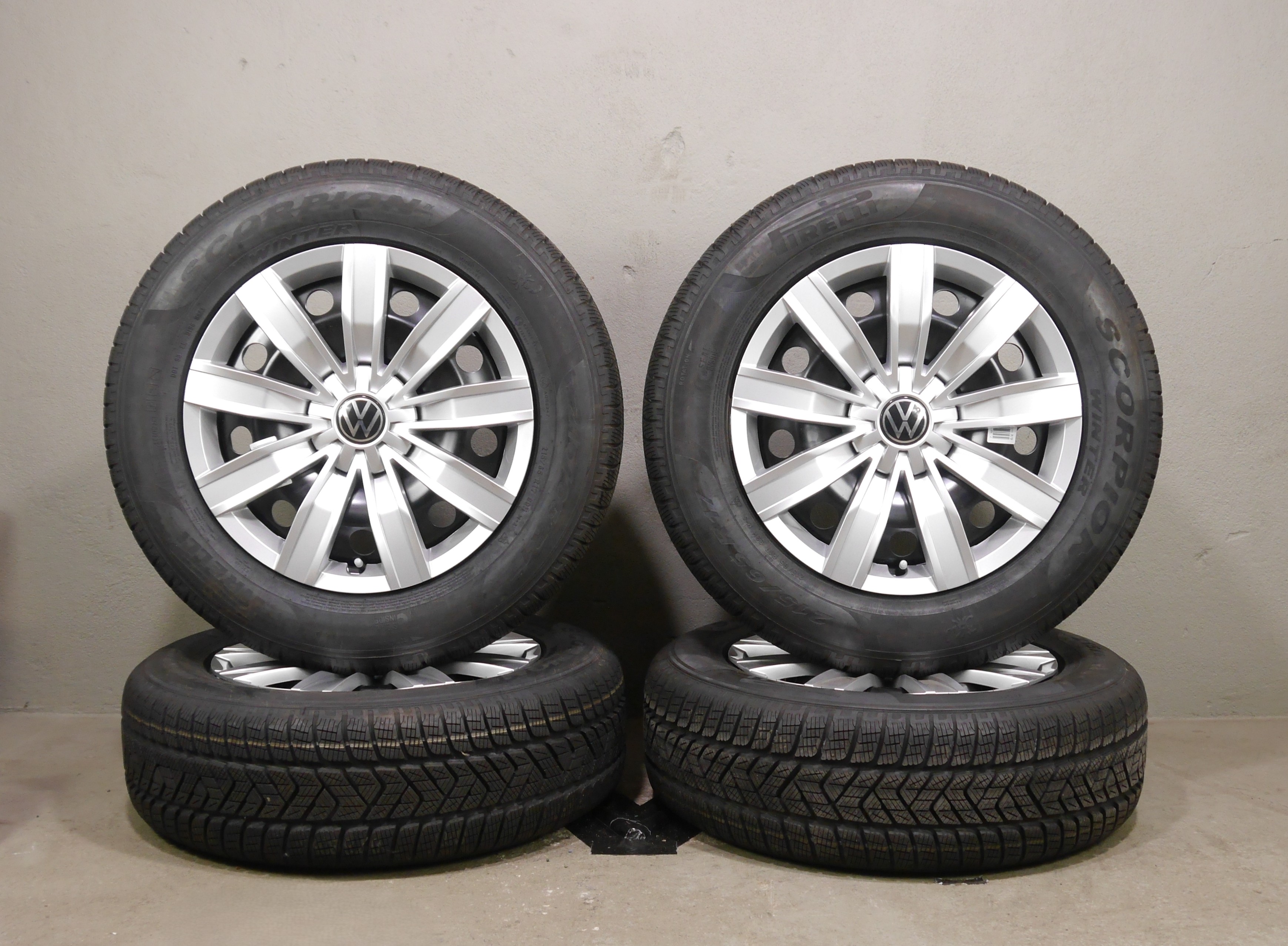 VW Tiguan Stahlradsatz – Winter 215/65 R17 99H – 5QF601027J/K