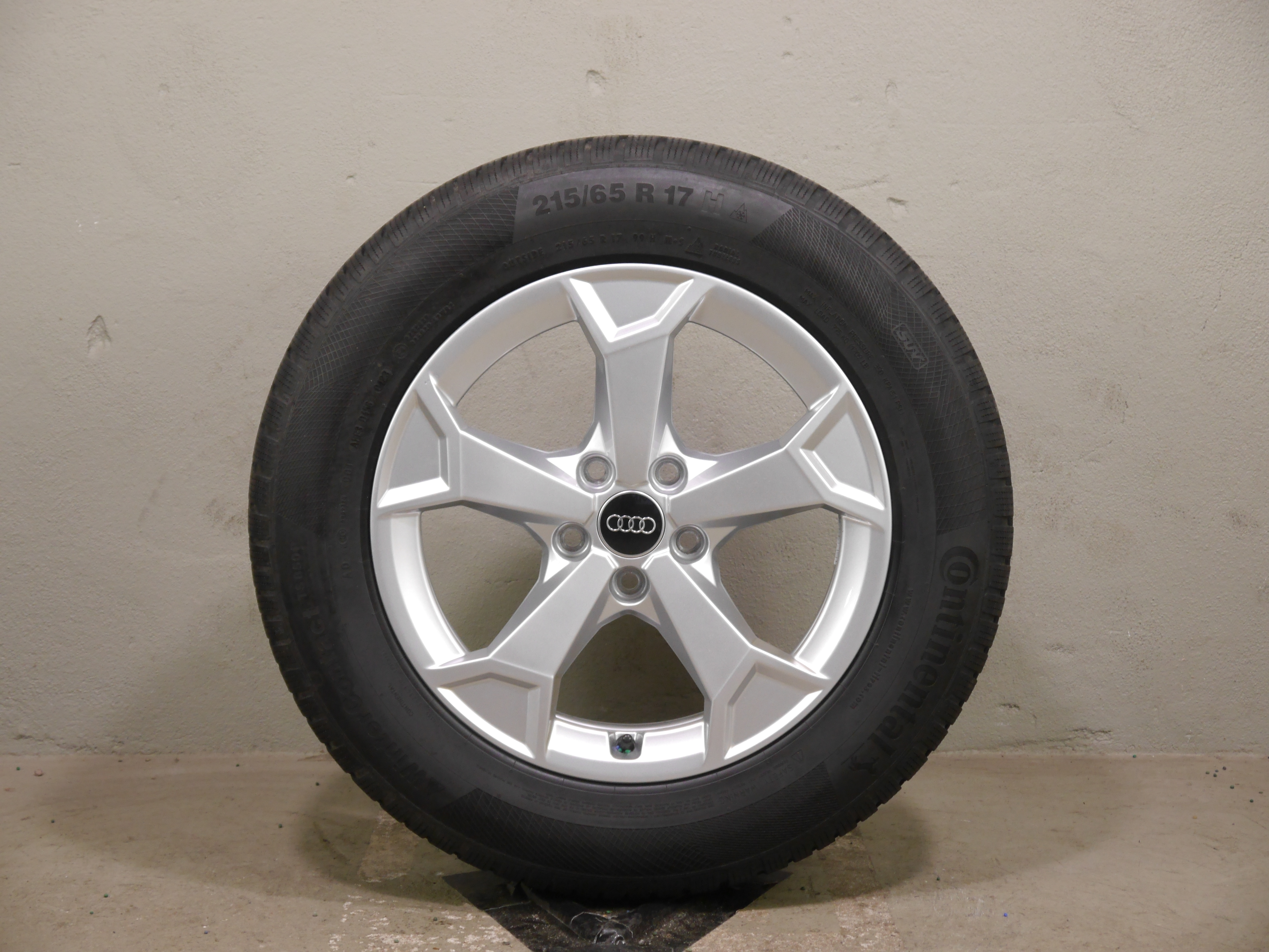 Audi Q3 Aluradsatz – Winter 215/65 R17 99H (AO) – 83A601025AL