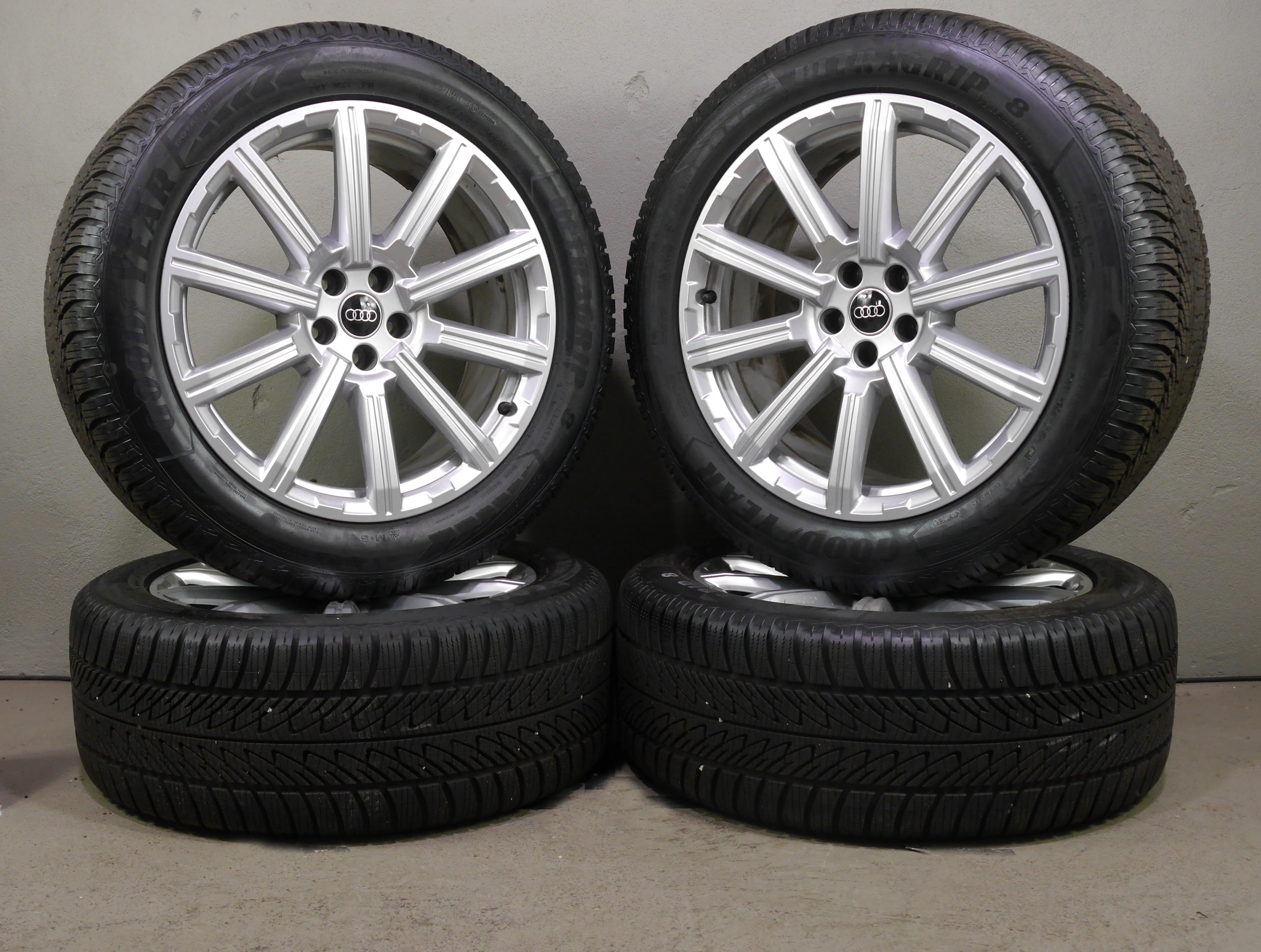 Audi Q7 Aluradsatz – Winter 285/45 R20 112V(AO) – 4M0601025AE 