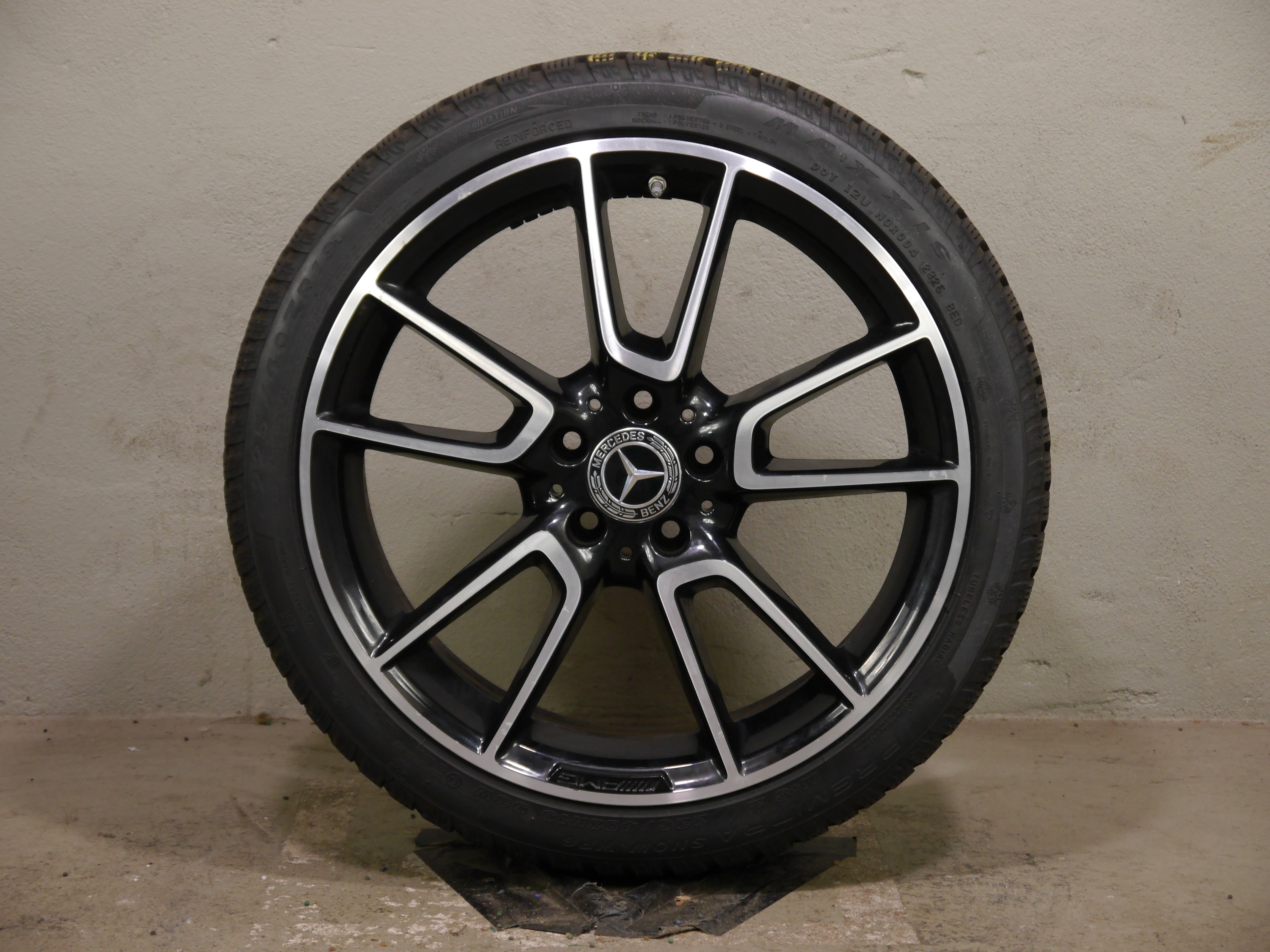 Mercedes C300 C205 C200 Aluradsatz – Winter 225/40 ZR19 93W, 255/35 R19 96V A2054012200 / A2054012300 RDKS
