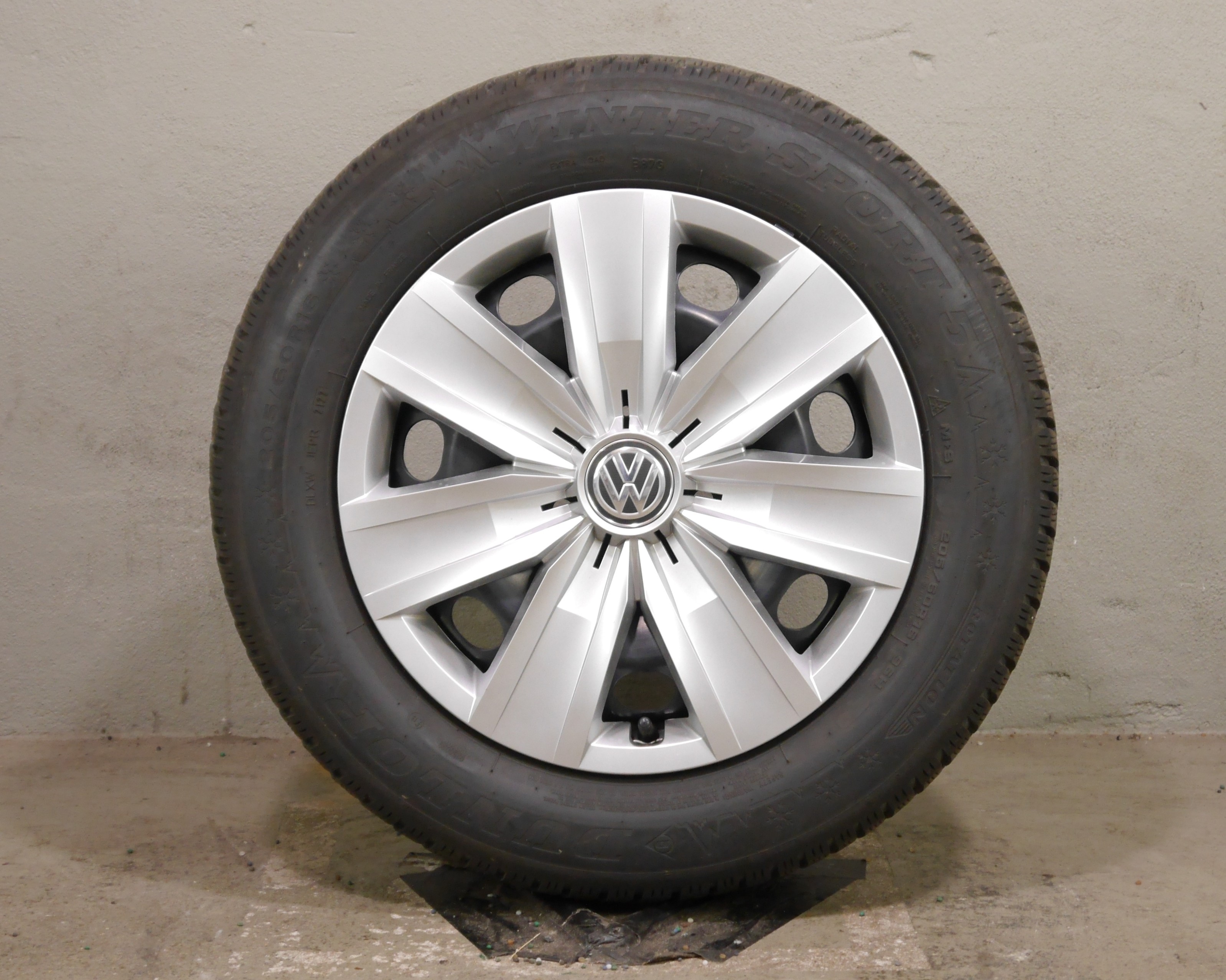 VW T-Roc Stahlradsatz – Winter 205/60 R16 96H – 5Q0601027CJ/CK
