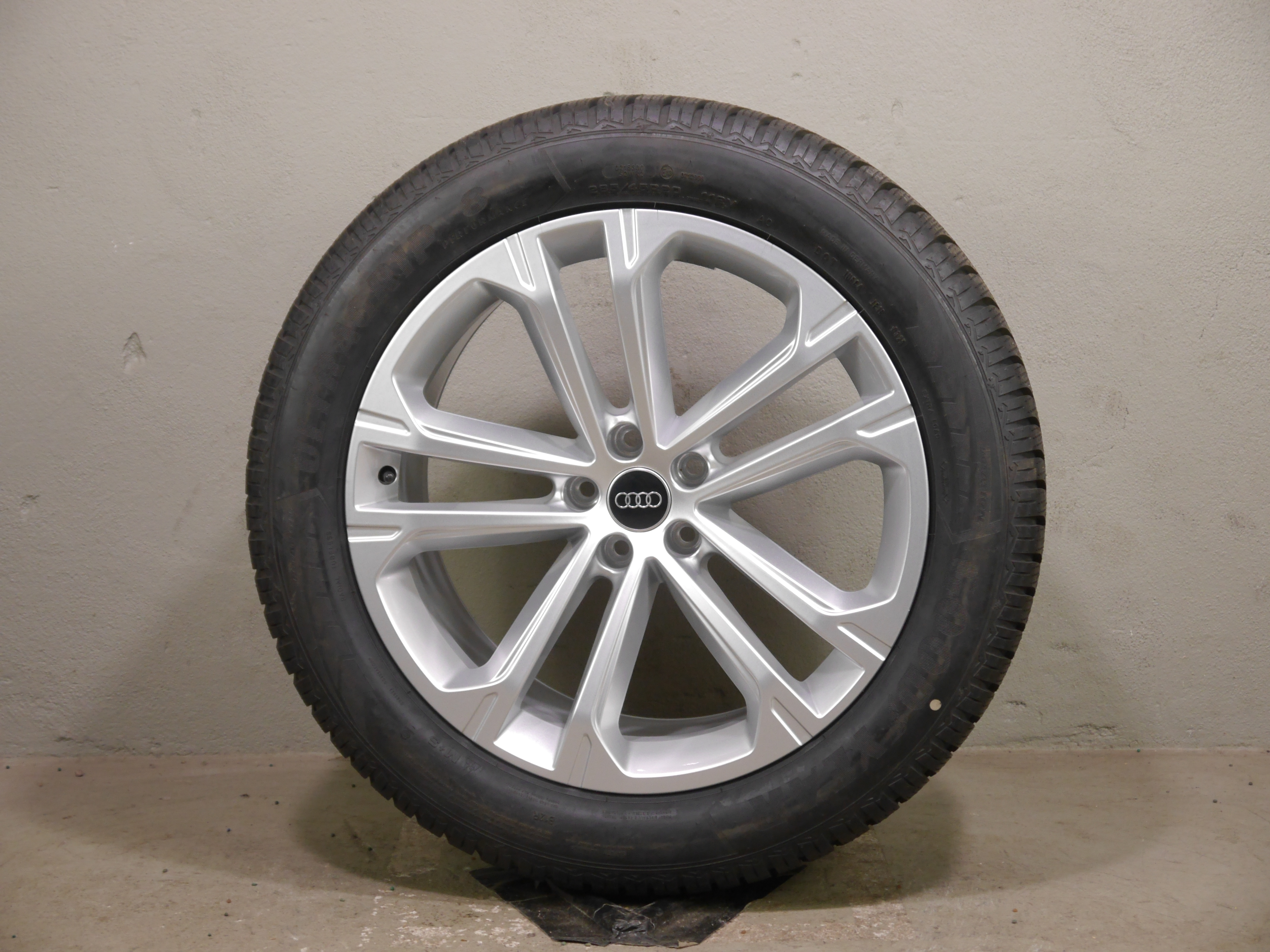 Audi Q7 Aluradsatz – Winter 285/45 R20 112V(AO) – 4M0601025DT