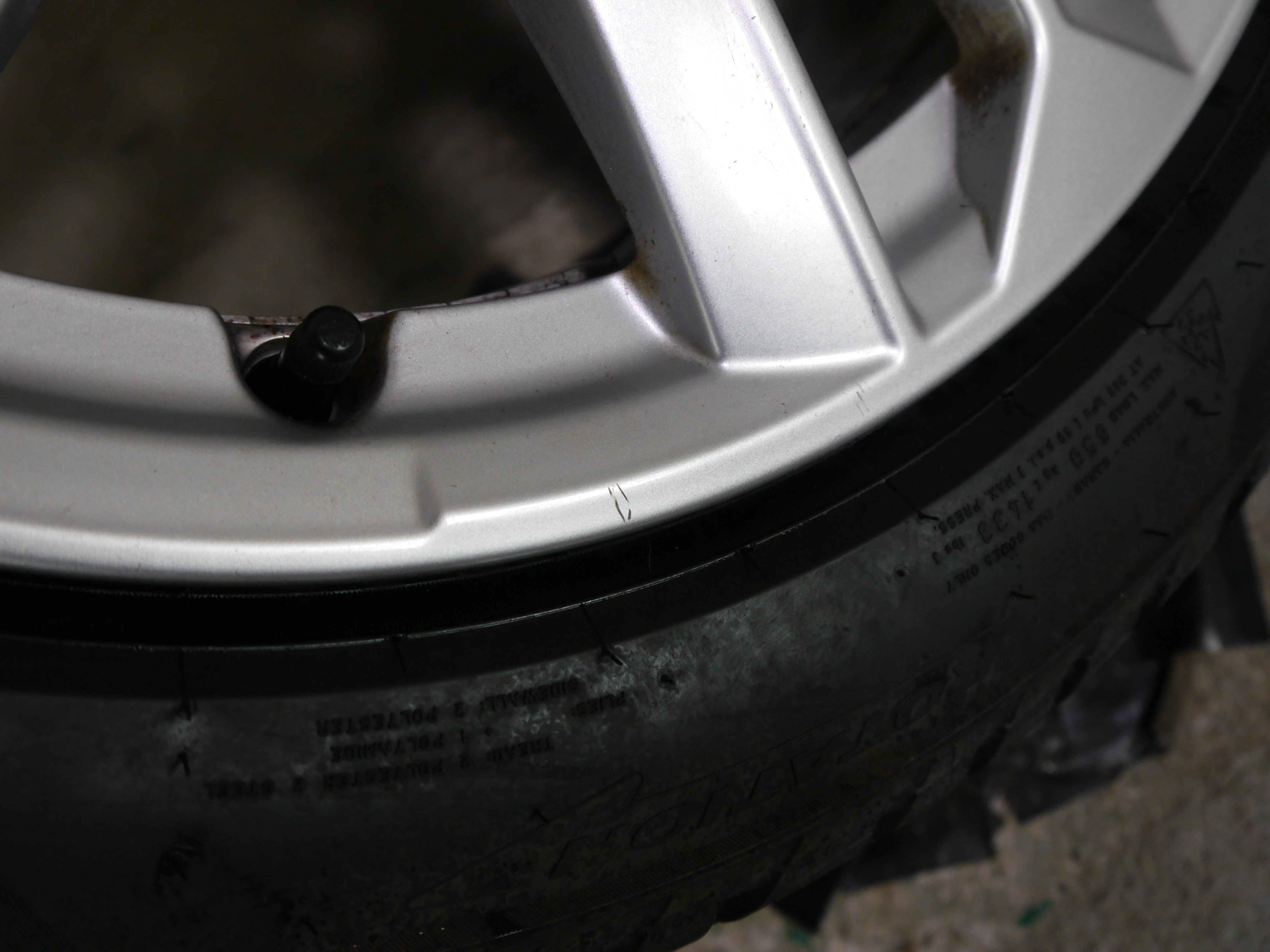 Audi A3 Sportback Aluradsatz – Winter 205/50 R17 93H (AO1) – 8Y0601025L
