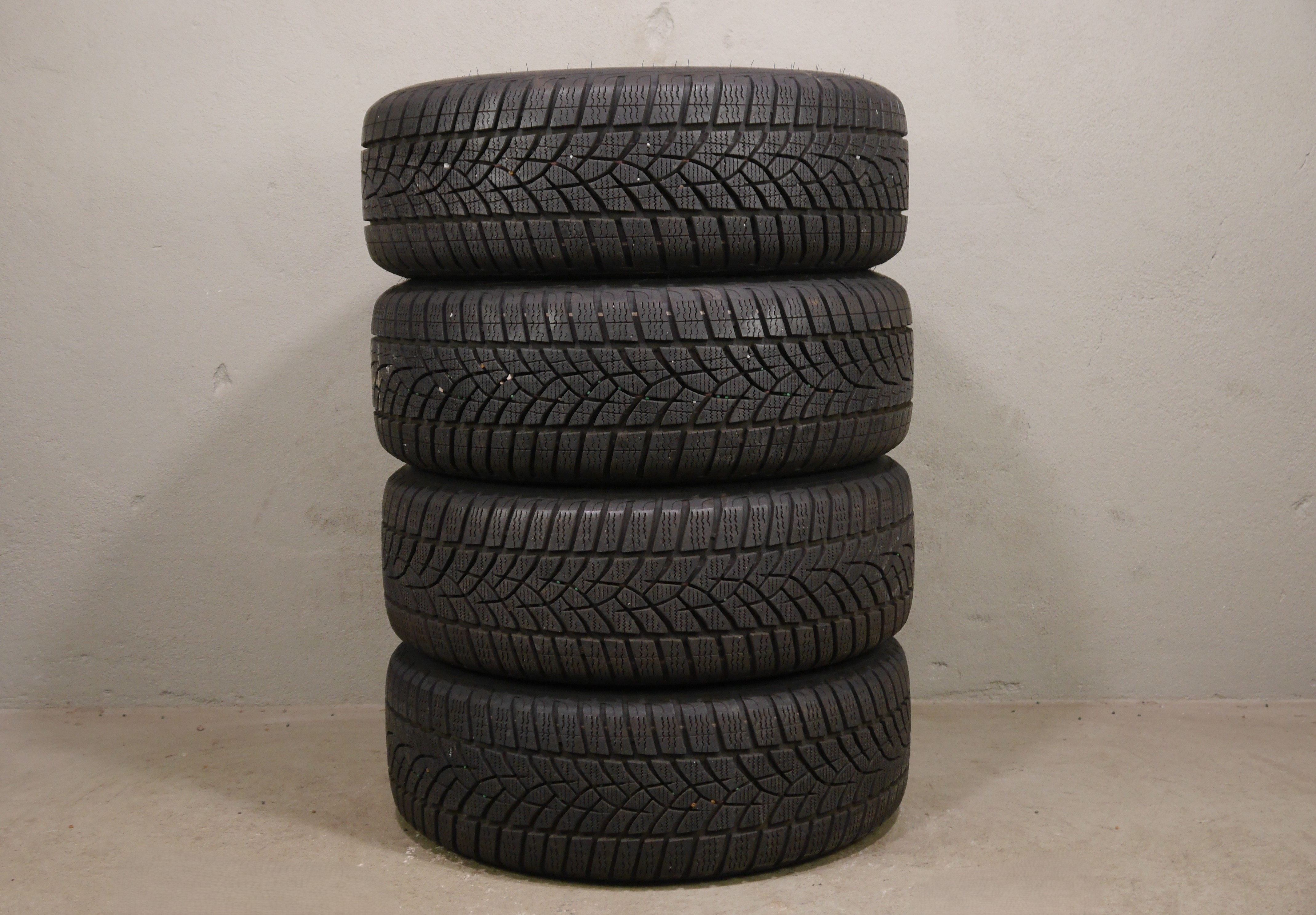 Volkswagen Golf Stahlradsatz – Winter 205/55 R16 91H – 5Q0601027BR
