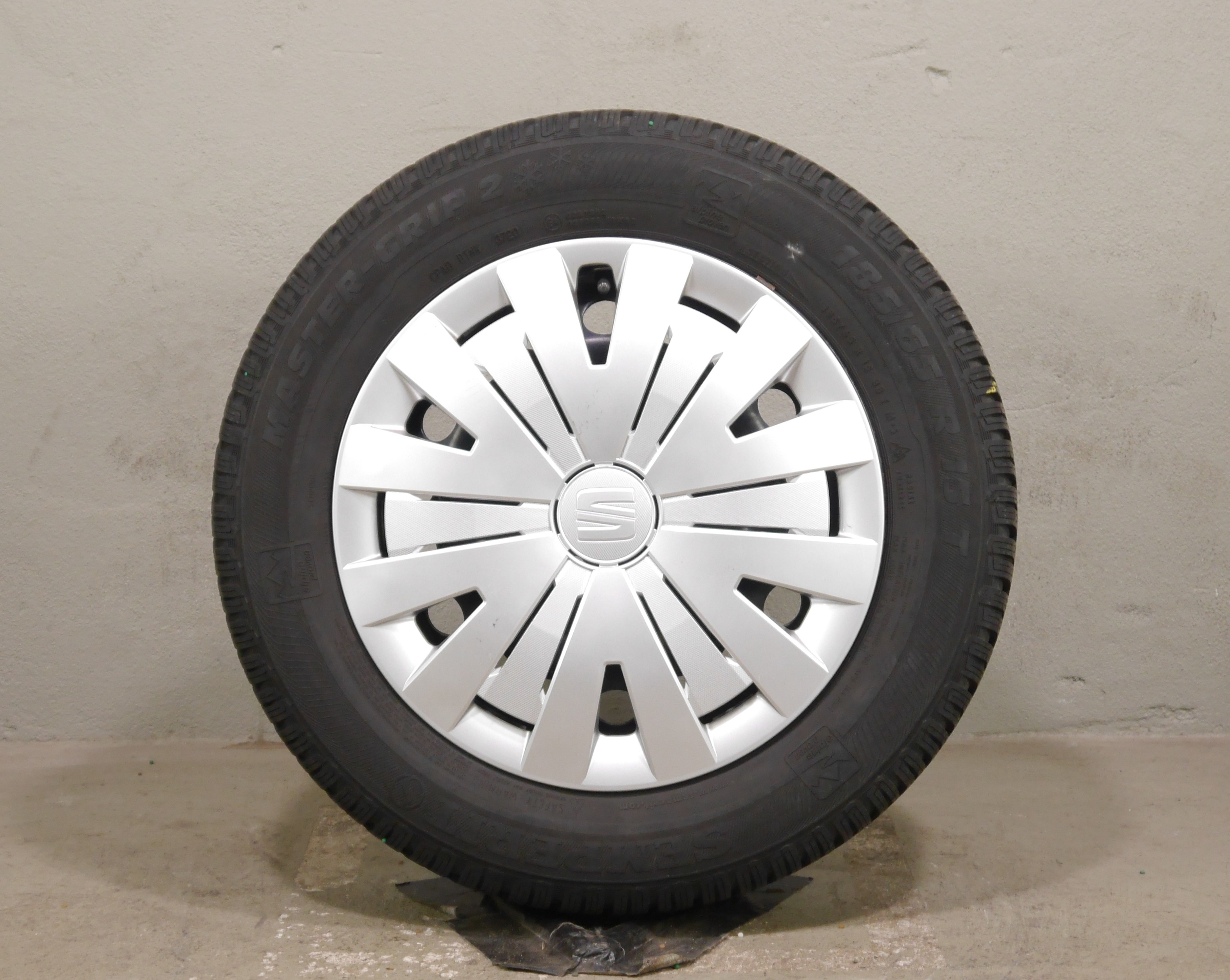 Seat Ibiza Stahlradsatz – Winter 185/65 R15 88T (AO) – 2Q0601027A/AC