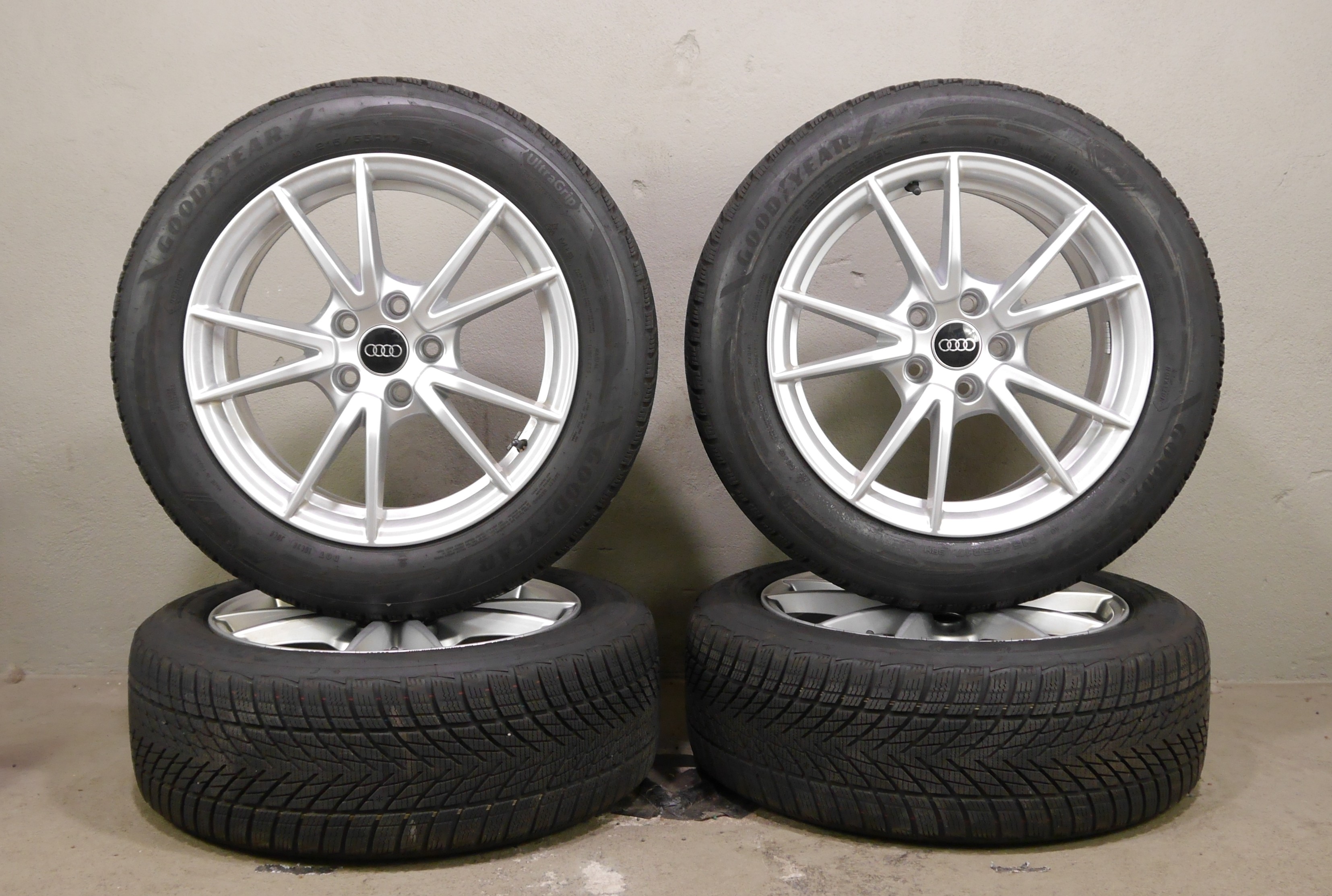 Audi A5 Avant (FU) Aluradsatz – Winter 215/55 R17 98H (AO) – 8B3601025A