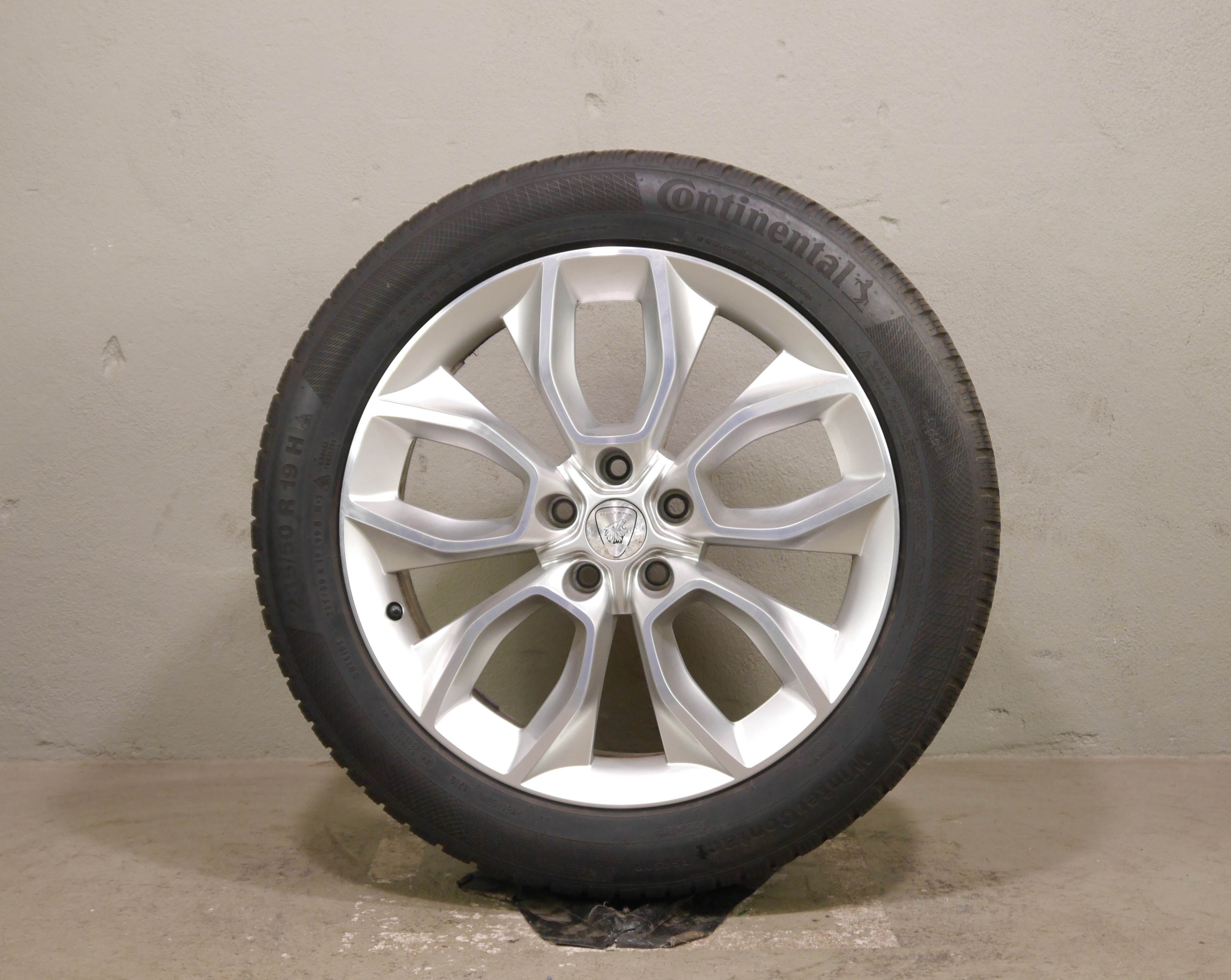 ŠKODA Kodiaq Aluradsatz – Winter 235/50 R19 99H – 565601025 - Conti Seal