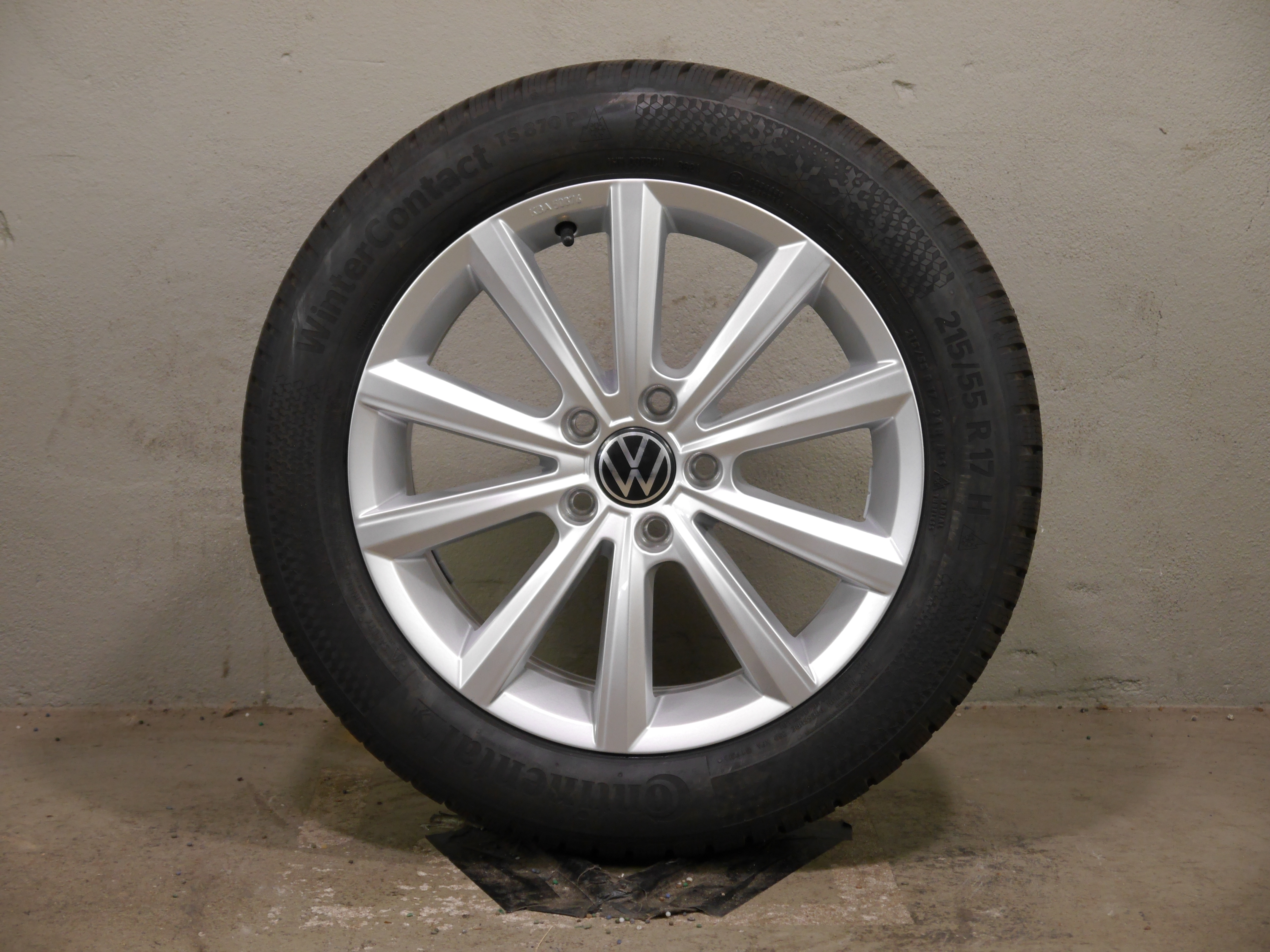 VW Passat Aluradsatz – Winter 215/55 R17 94H – 3G0071497C