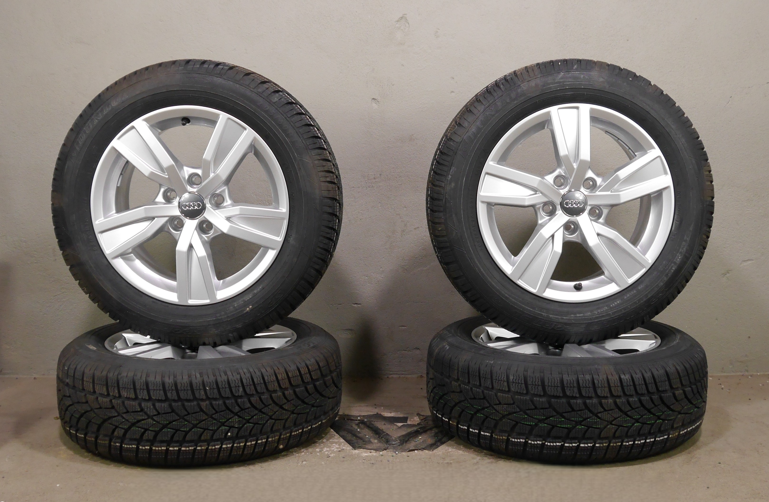 Audi A4 Aluradsatz – Winter 205/60 R16 92H – 8W0601025A