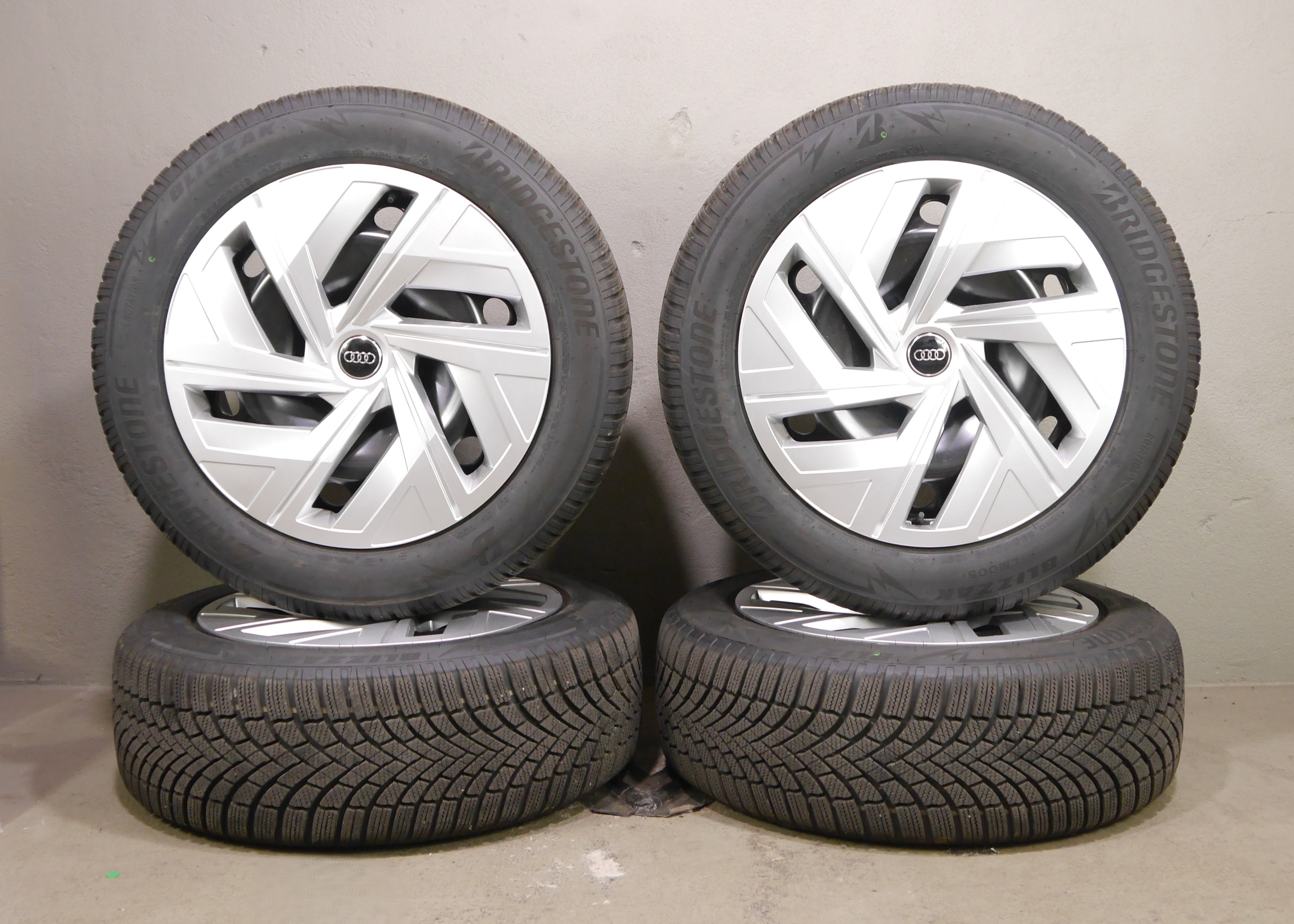 Audi Q4 e-tron (F4) Stahlradsatz – Winter 235/55 R19 101T - 255/50 R19 103T 1EA601027B