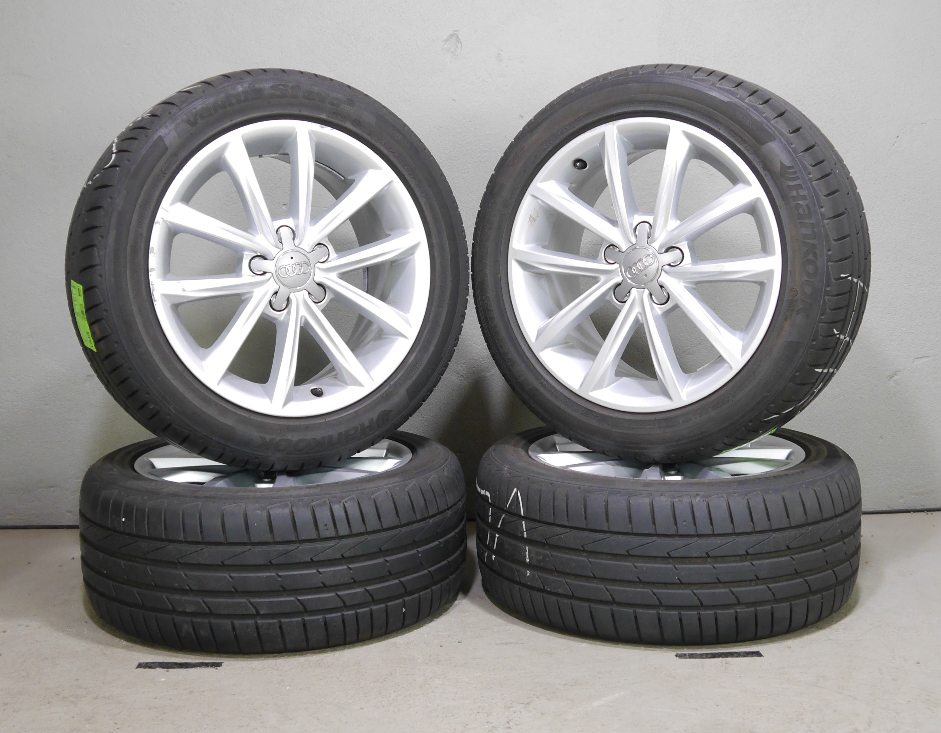 Audi TT Roadster Aluradsatz – Sommer 245/45 R17 95Y (AO) – 8J0601025CC