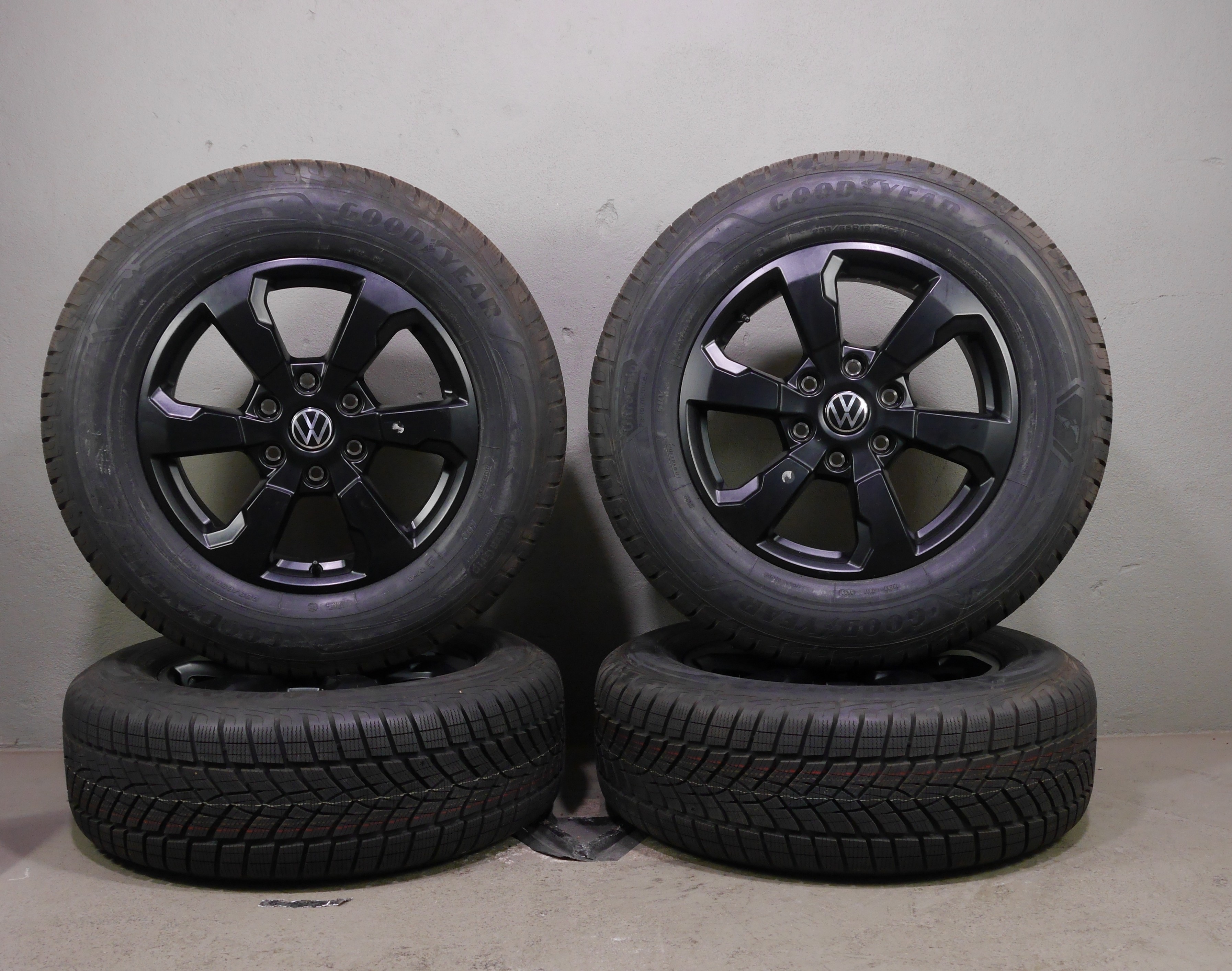 Volkswagen Amarok Aluradsatz – Winter 255/65 R18 111H – 2HJ601025L