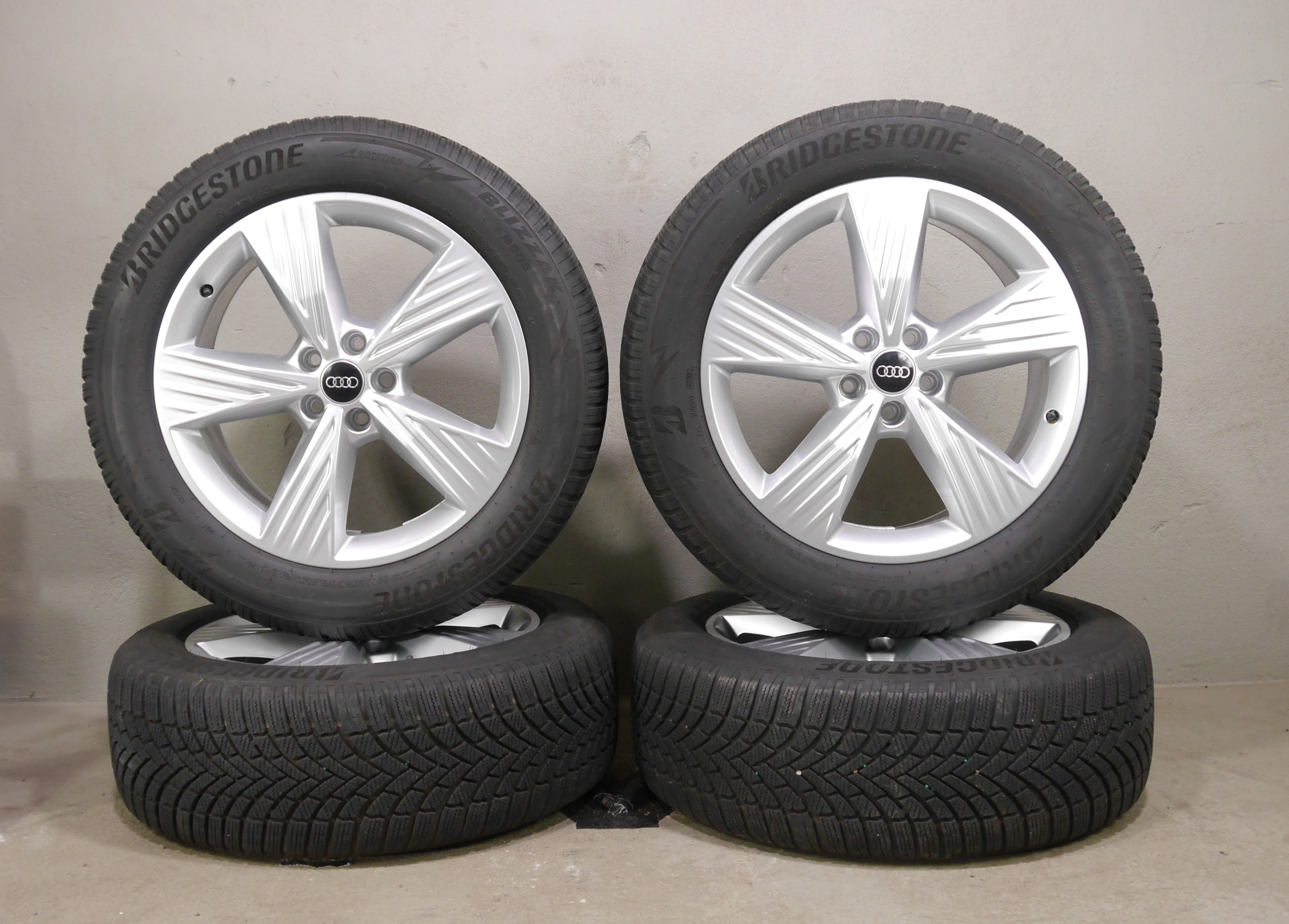 Audi Q4 e-tron Aluradsatz – Winter 235/55 R19 101T, 255/50 R19 103T (AO) 89A601025B