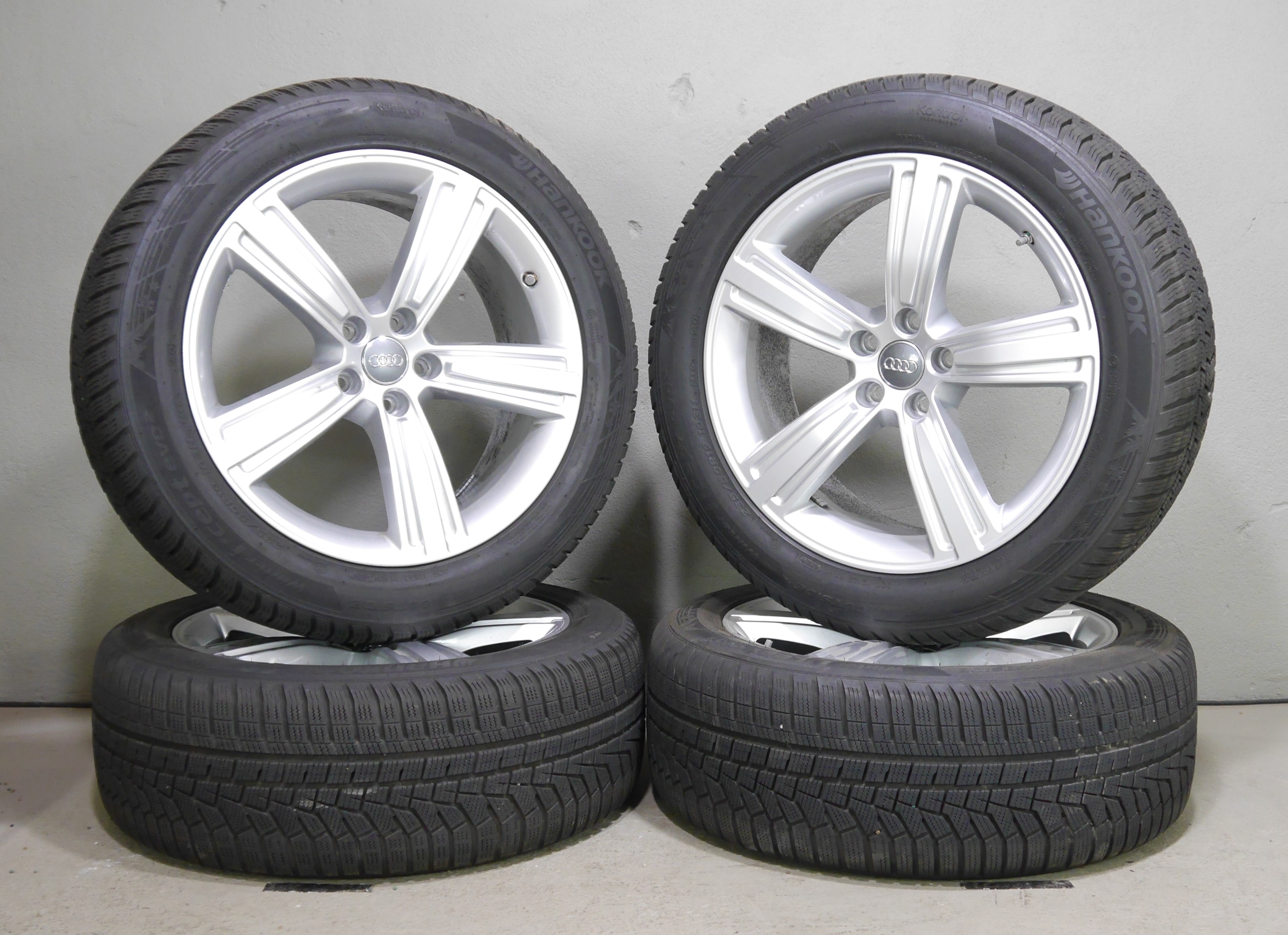 Audi A8 Aluradsatz – Winter 235/50 R19 103H – 4N0601025J mit RDKS