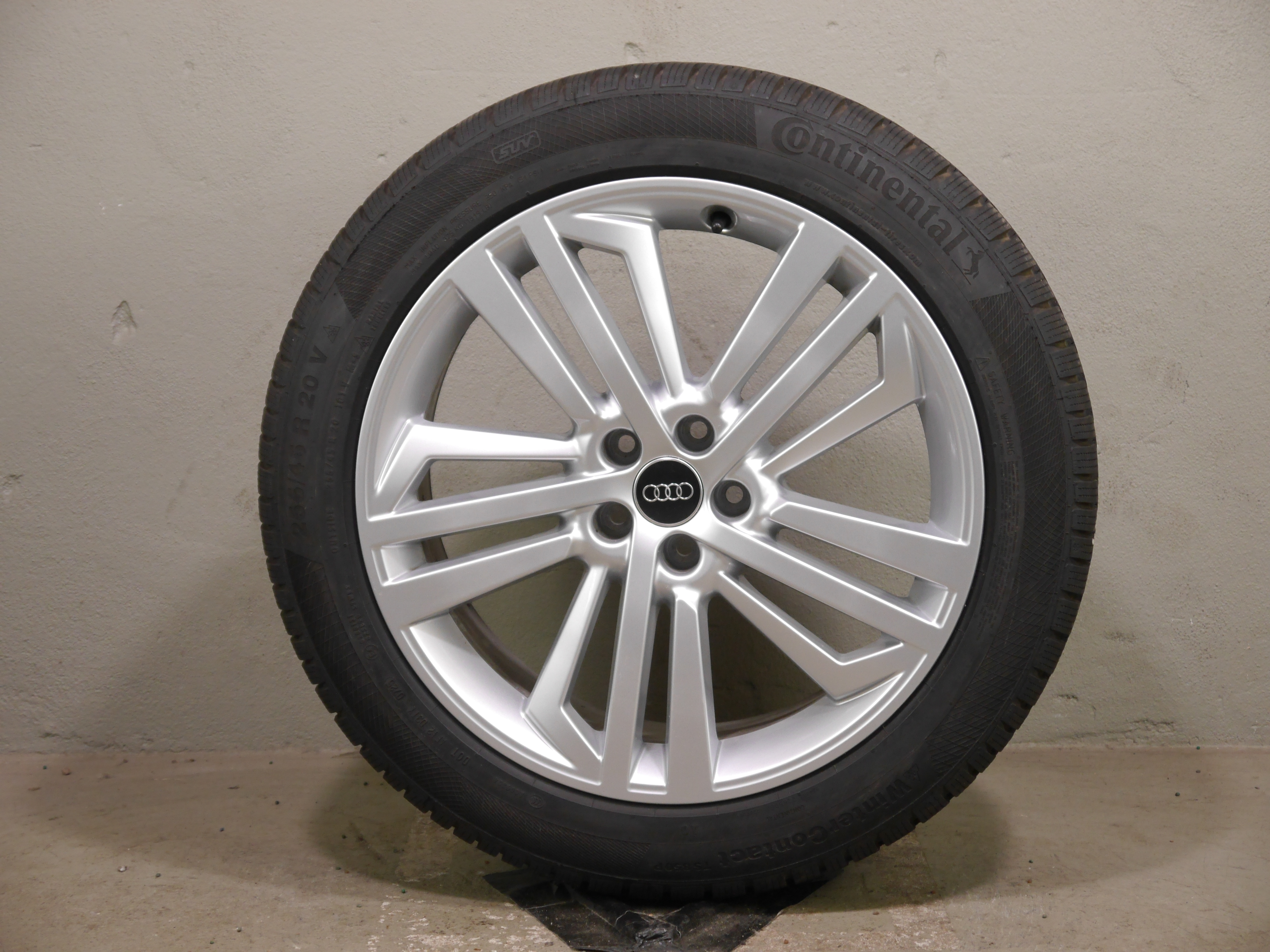 Audi Q5 Aluradsatz – Winter 255/45 R20 101V (AO) – 80A601025L