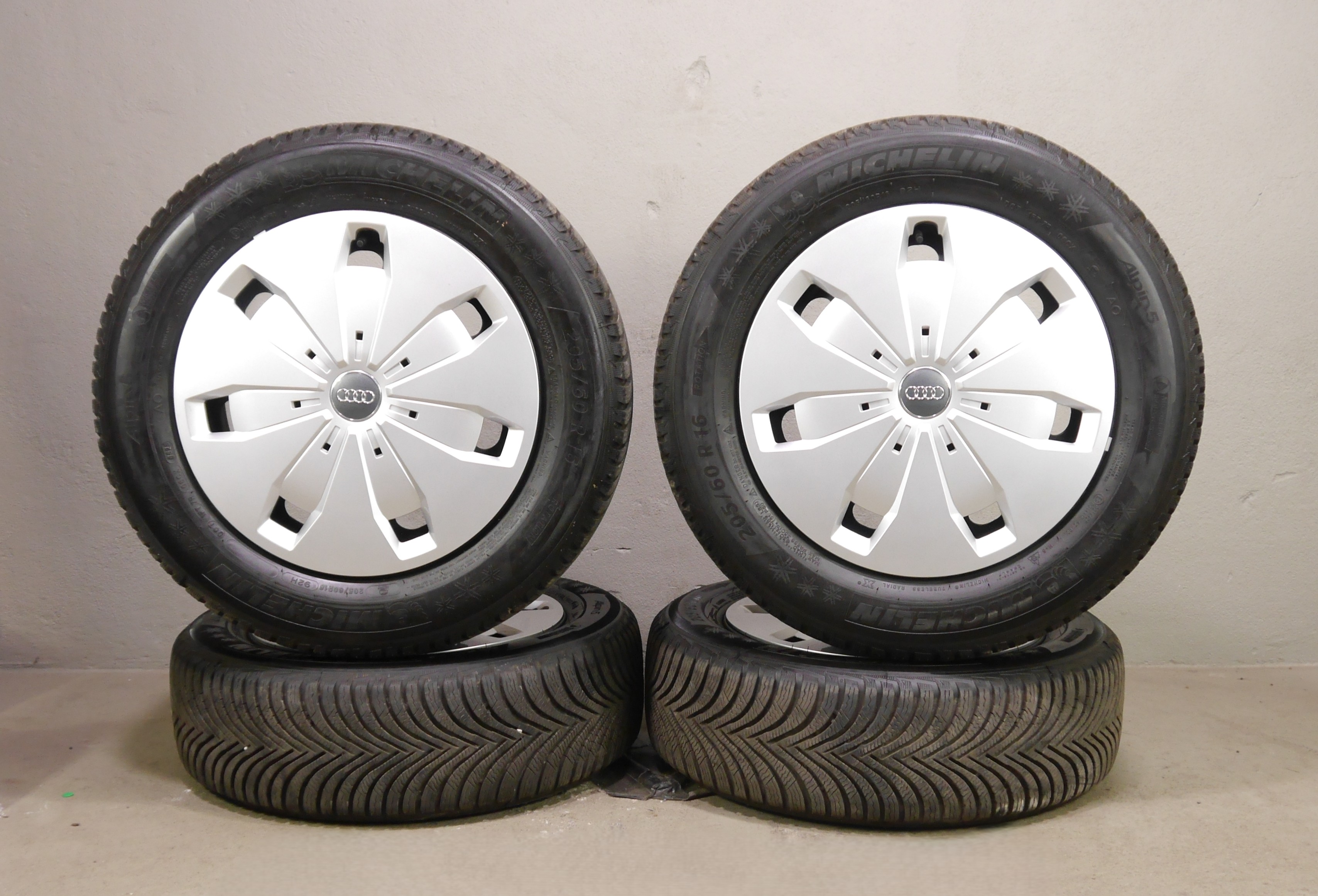 Audi Q2 Stahlradsatz – Winter 205/60 R16 92H (AO) – 5Q0601027CJ