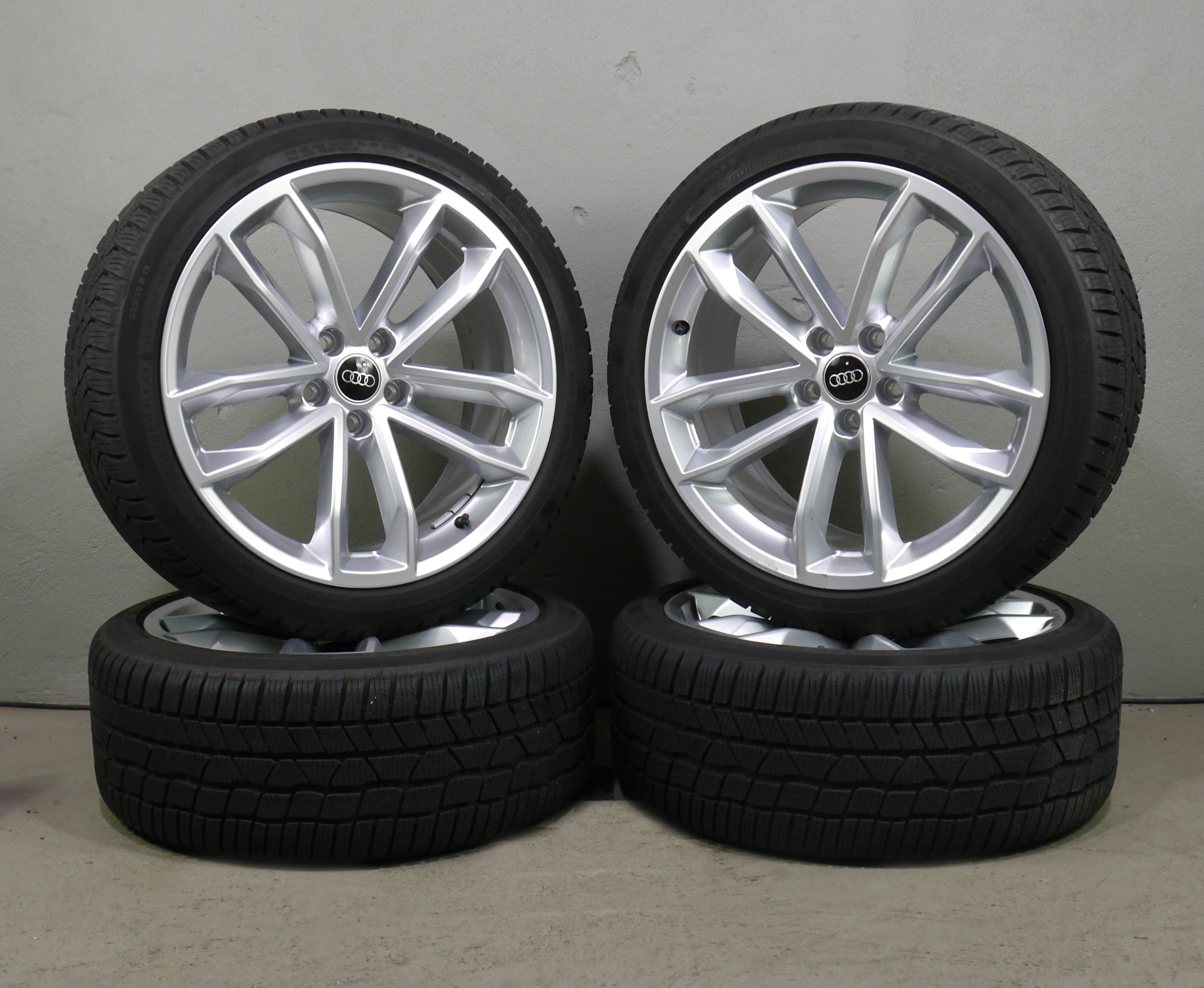 Audi S5 Sportback Aluradsatz – Winter 255/35 R19 96V (AO) – 8W0601025DG