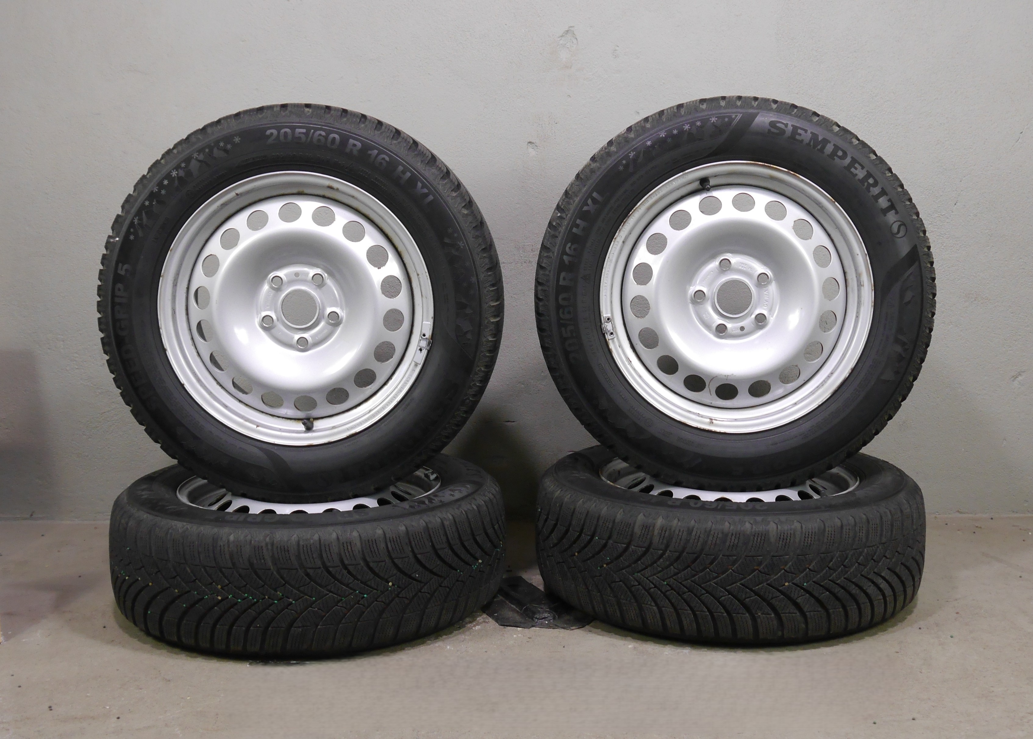 Volkswagen Caddy Maxi Stahlradsatz – Winter 205/60 R16 96H – 5R3601027/B