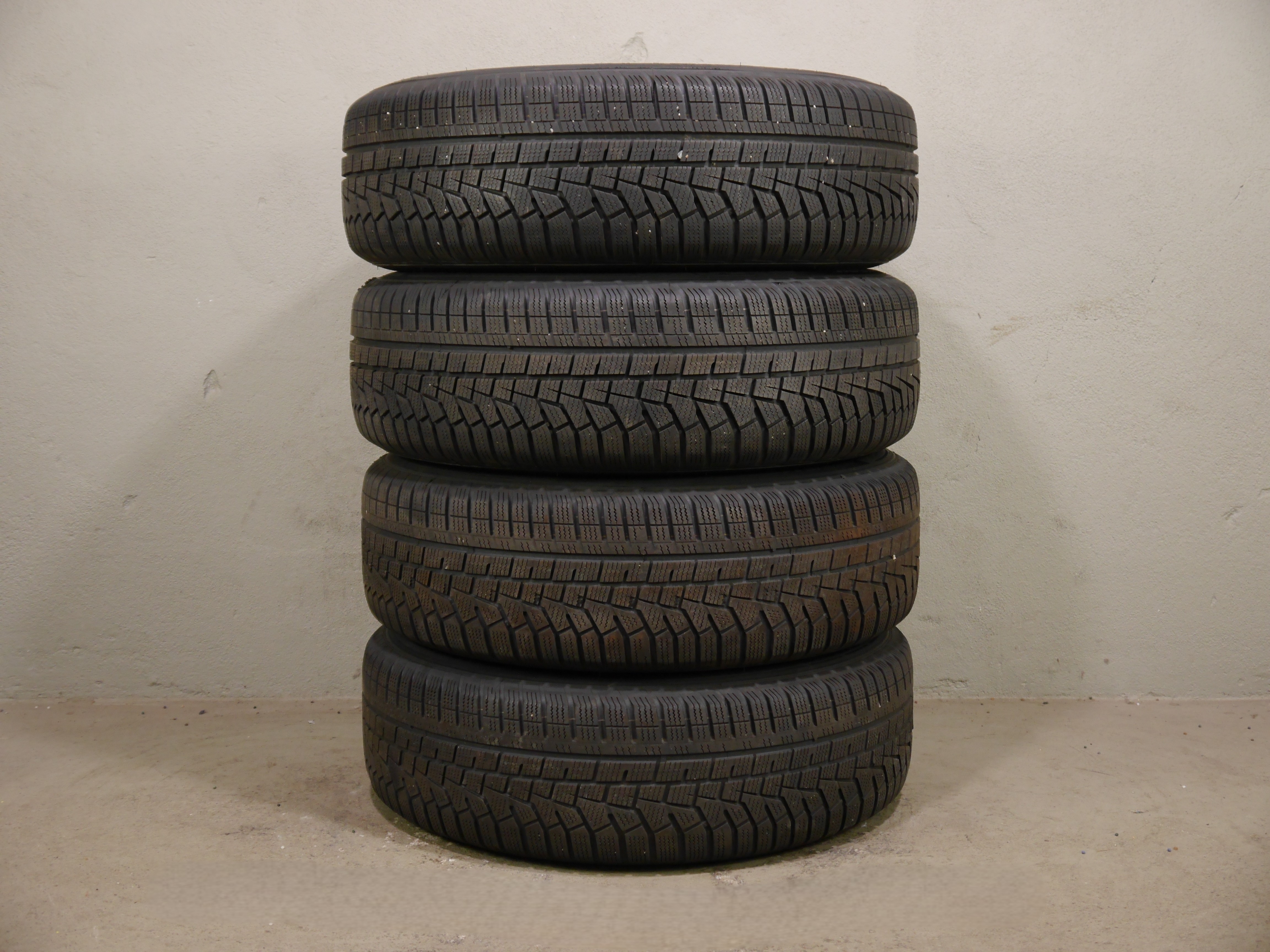 Audi Q3 Aluradsatz – Winter 215/65 R17 99H (AO) – 83A601025AL
