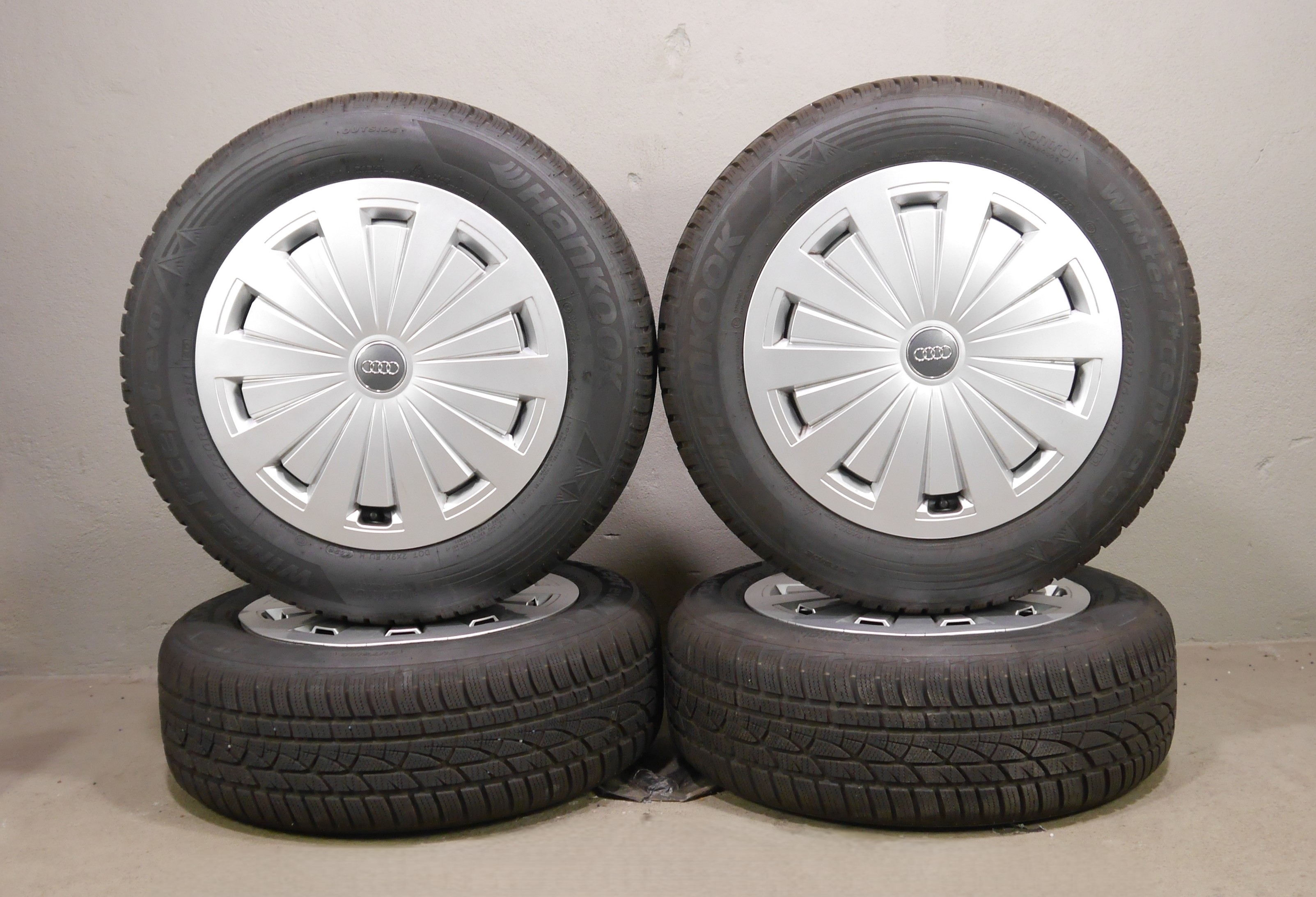Audi A4 Avant Aluradsatz – Winter 205/60 R16 92H (AO) – 8W0601025-