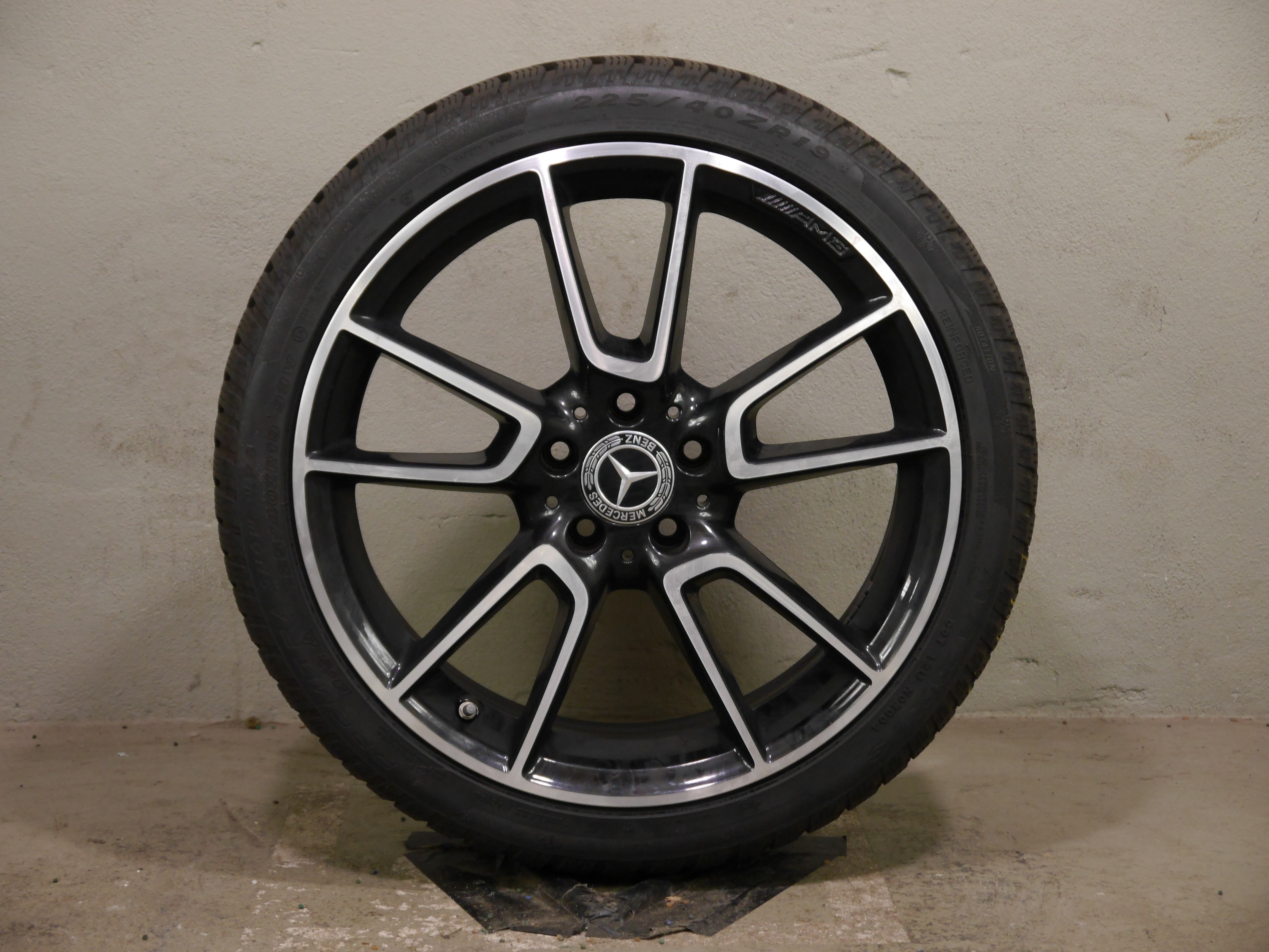 Mercedes C300 C205 C200 Aluradsatz – Winter 225/40 ZR19 93W, 255/35 R19 96V A2054012200 / A2054012300 RDKS