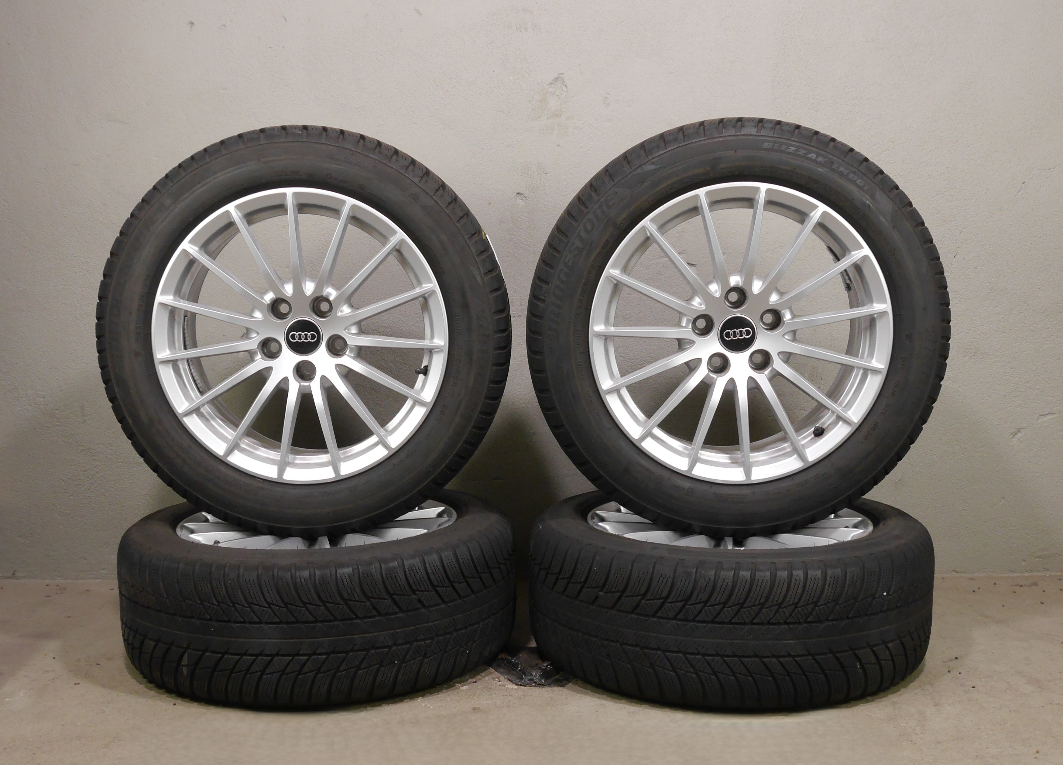 Audi A5 Cabriolet Aluradsatz – Winter 225/50 R17 98H(AO) – 8W0601025AE