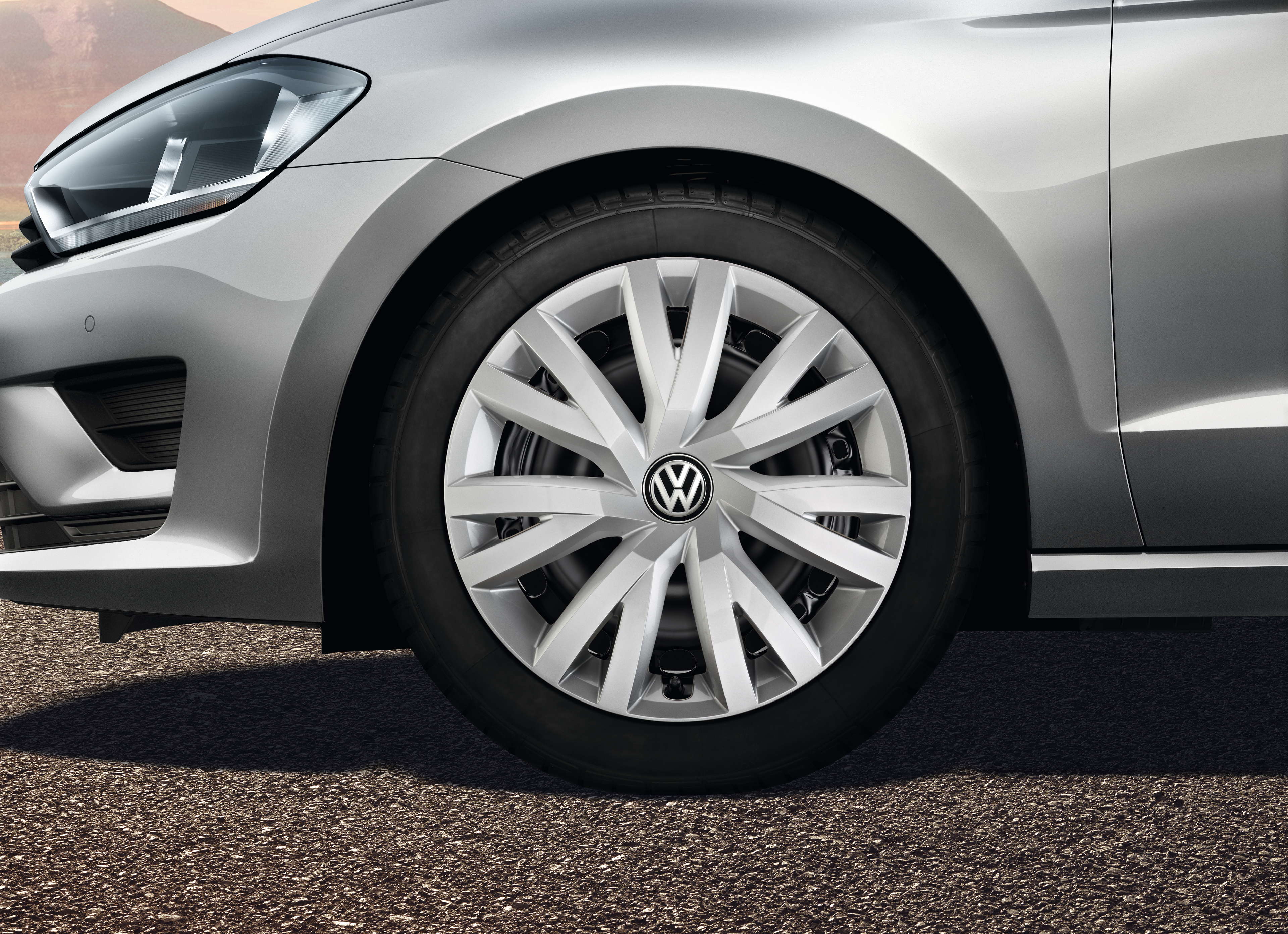 1604473875__5G0071456YTI_4KLv6nSPH9PZTPE Volkswagen Radkappen 16"
