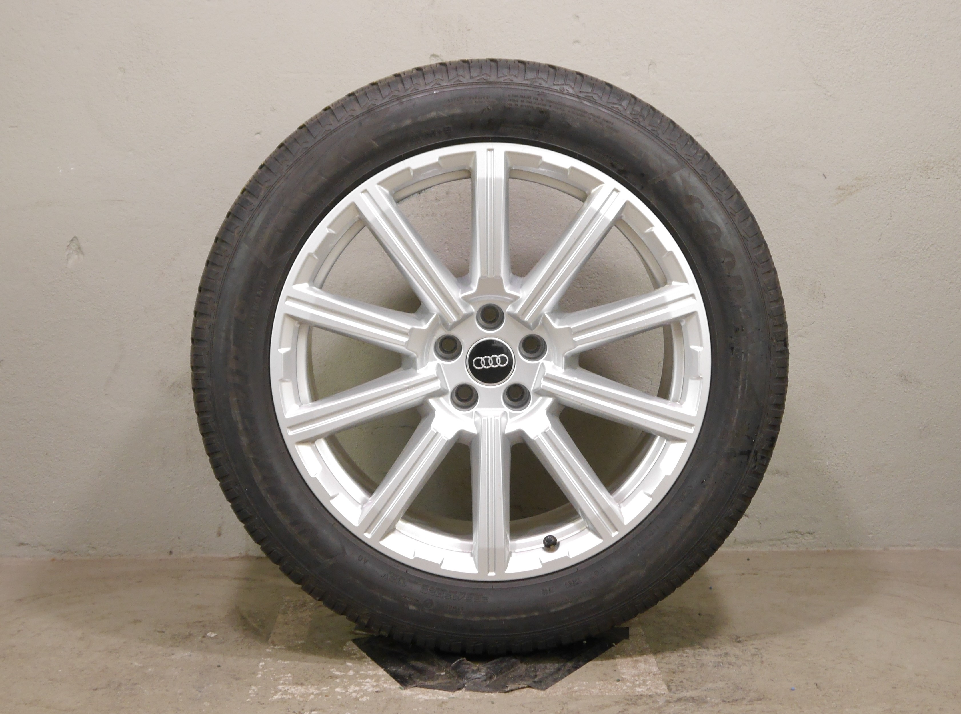 Audi Q7 Aluradsatz (4M) – Winter 285/45 R20 112V(AO) – 4M0601025AE