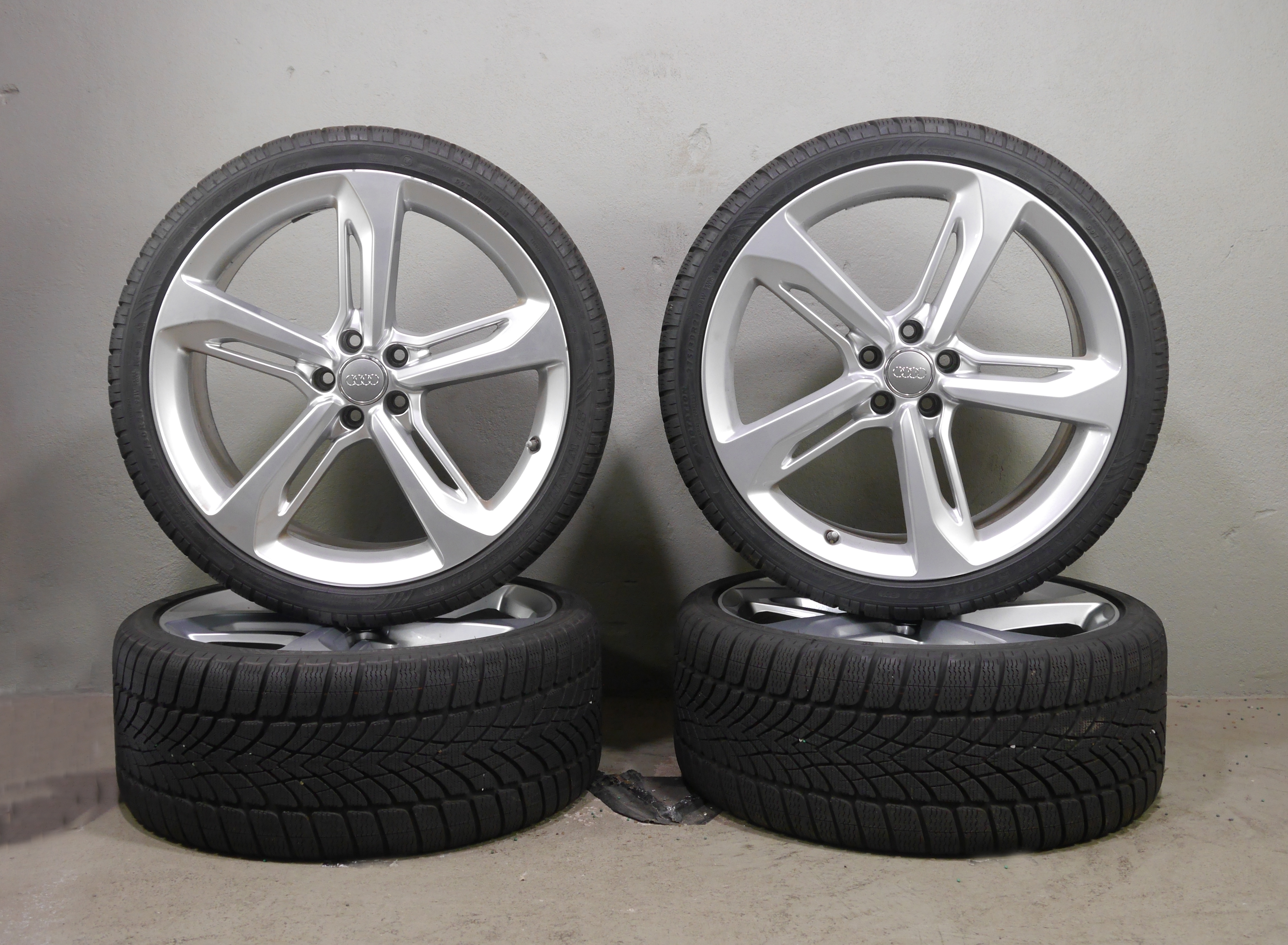 Audi A7 4G Sportback Aluradsatz – Winter 275/30 R21 98W (R01) – 4G8601025AP mit RDKS