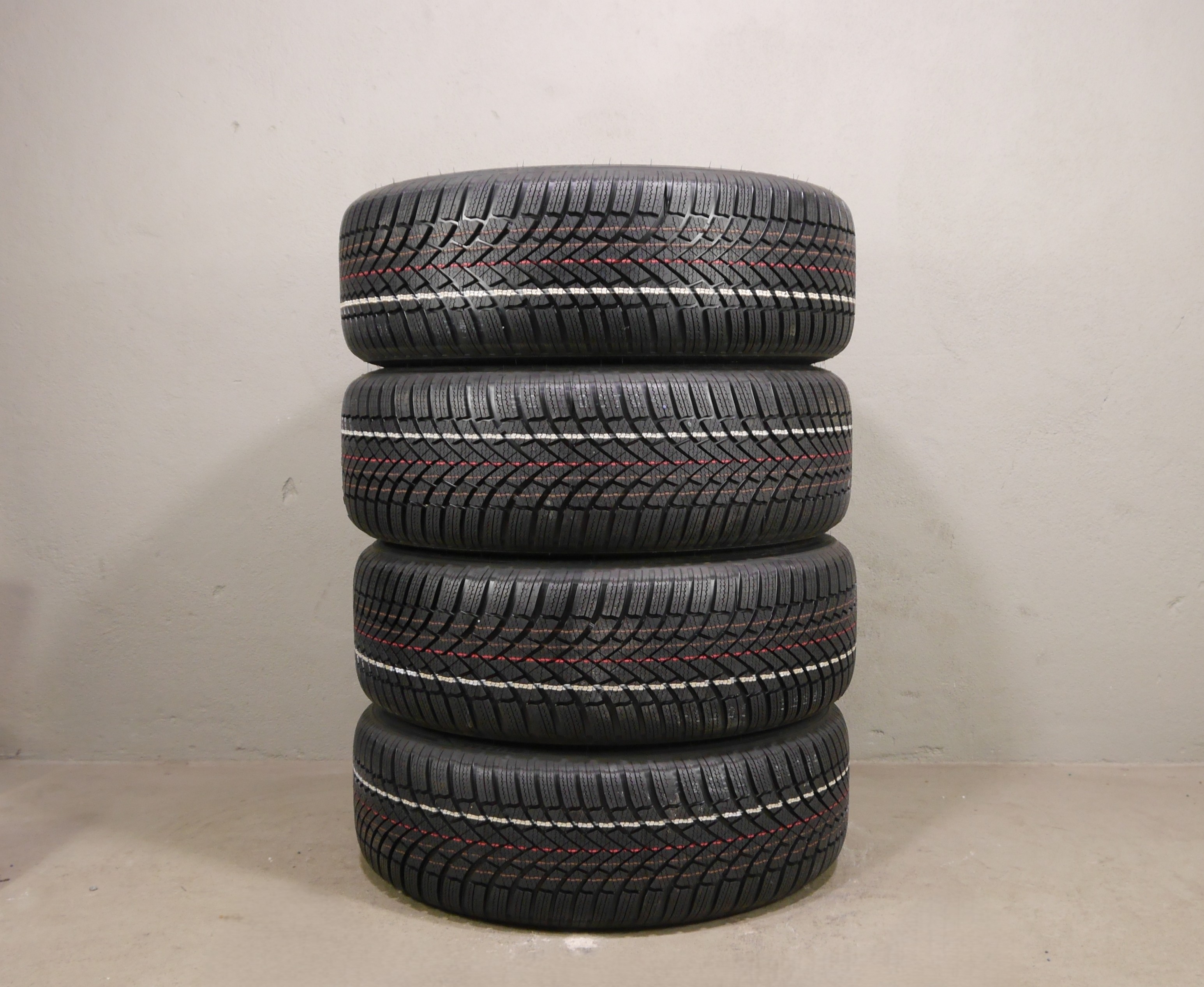 VW ID.3 Aluradsatz – Winter 215/45 R20 95T - 10A601025AA