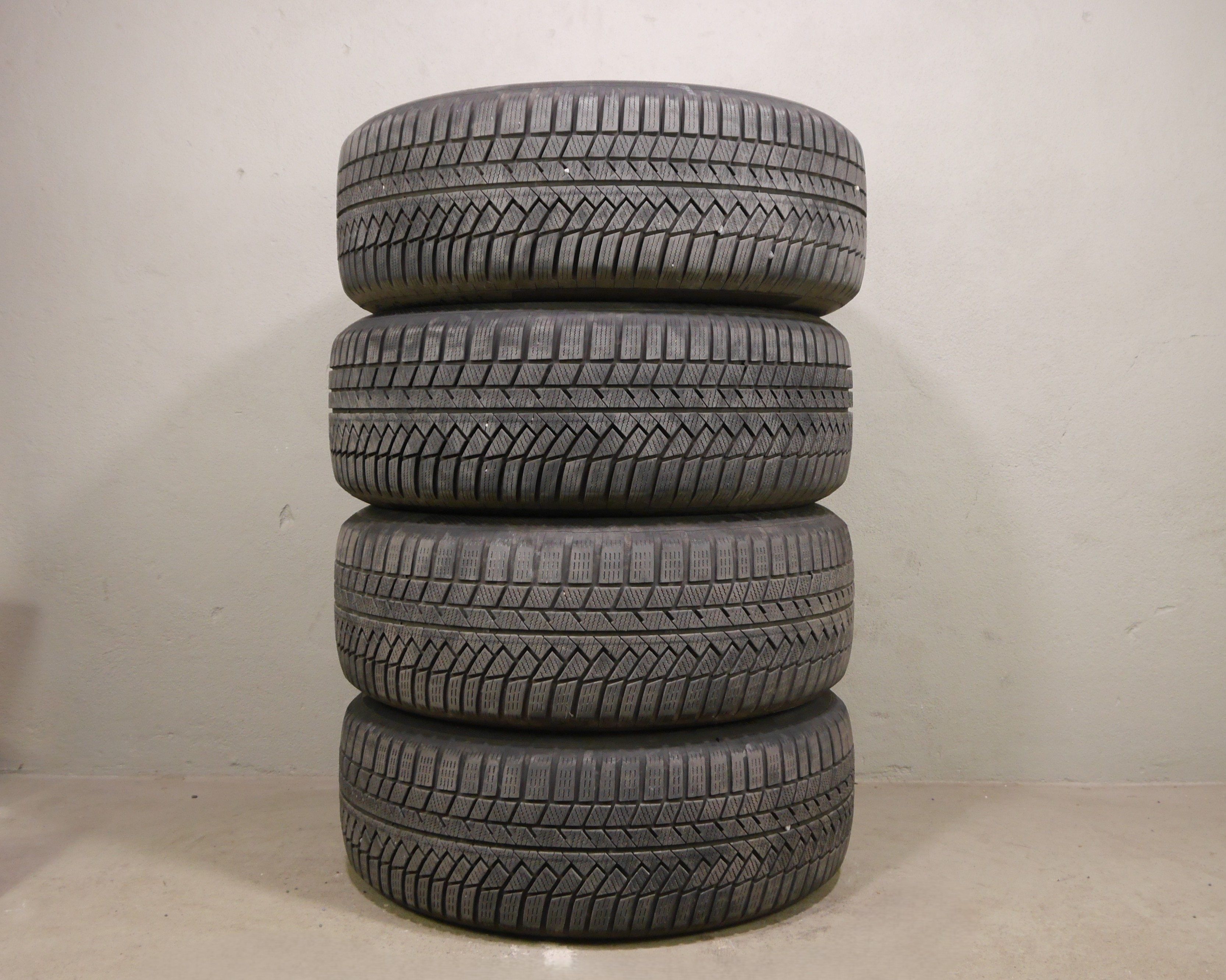 Audi Q8 Aluradsatz – Winter 265/55 R19 113H (AO) – 4M0601025-