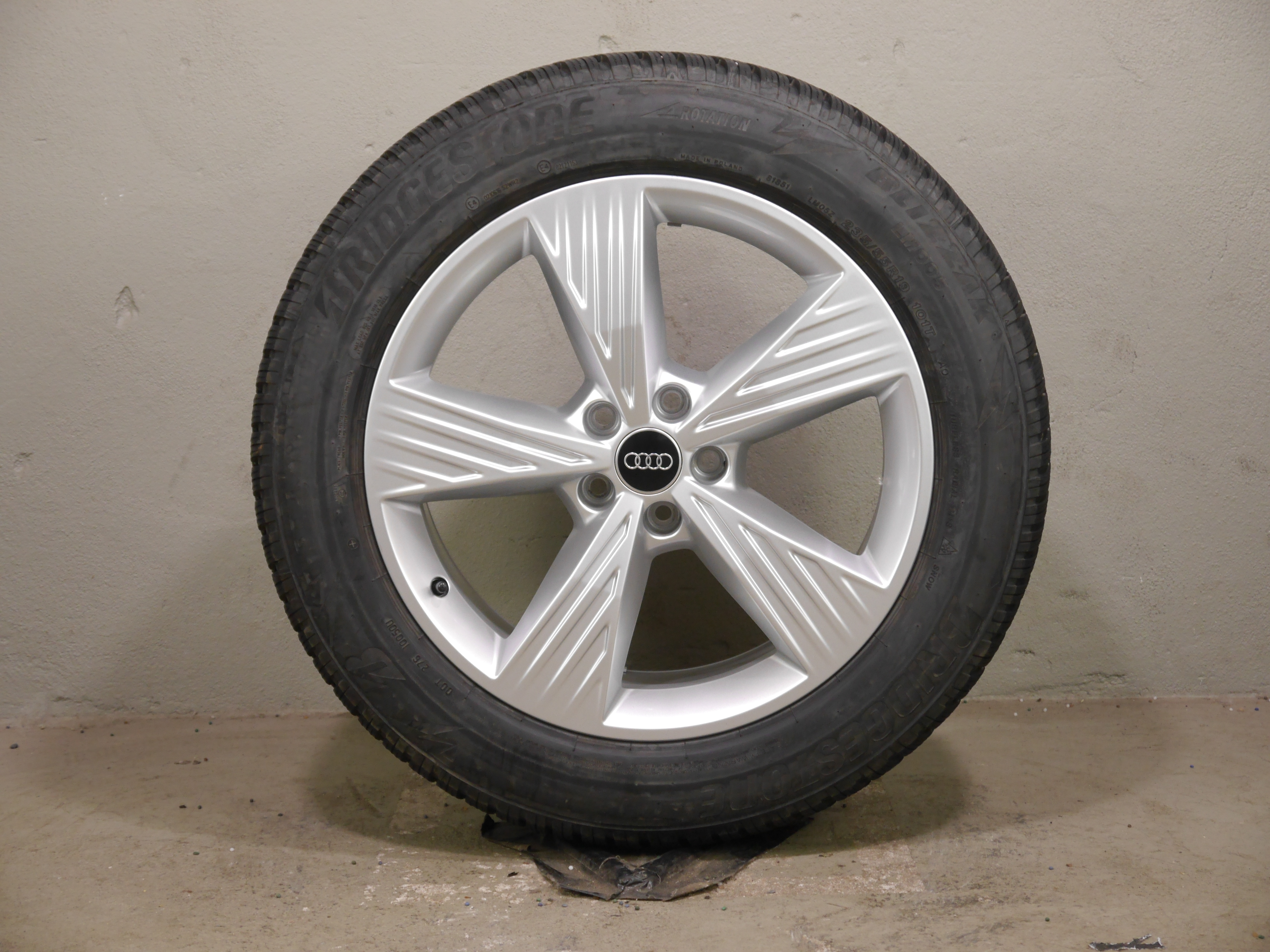 Audi Q4 Sportback e-tron (F4) Aluradsatz – Winter 235/55 R19 101T, 255/50 R19 103T 89A601025AM