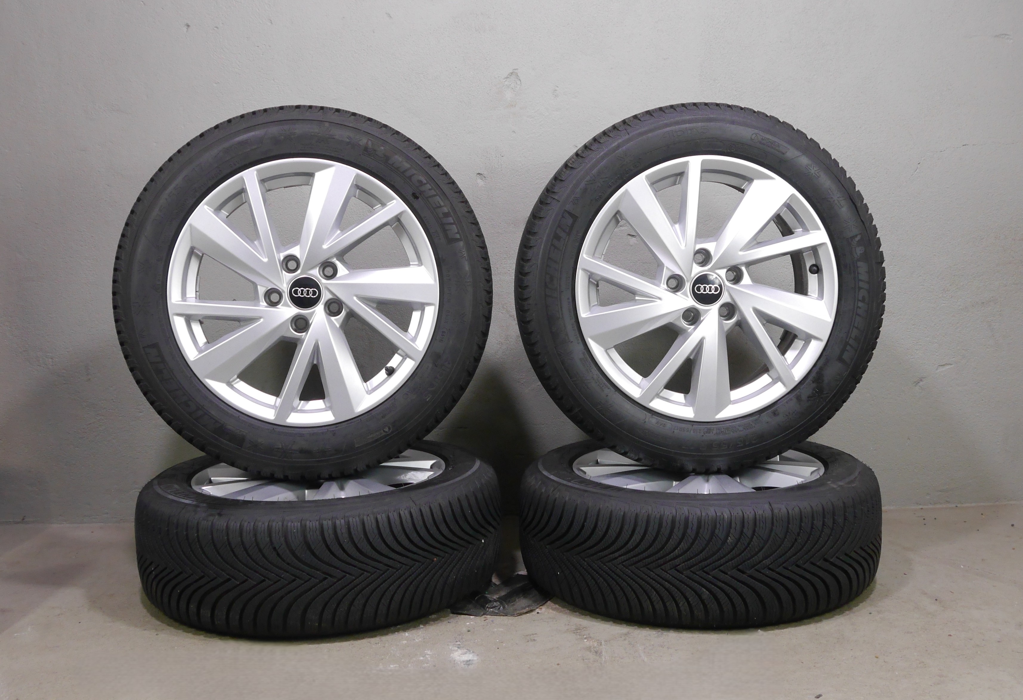 Audi Q2 Aluradsatz – Winter 215/55 R17 94V (AO) – 81A601025C