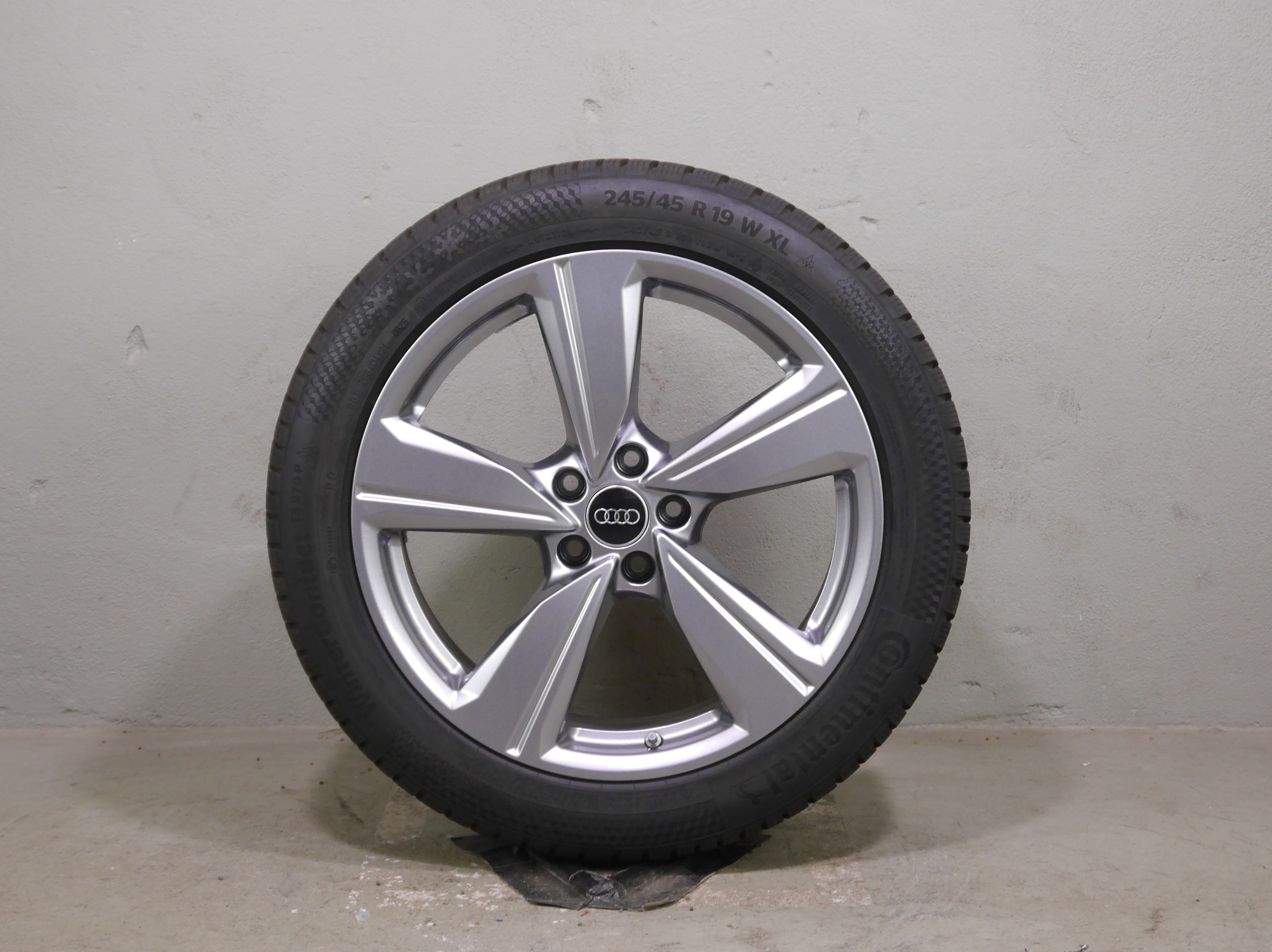 Audi A6 Aluradsatz – Winter 245/45 R19 102W (AO) – 4P0601025G mit RDKS