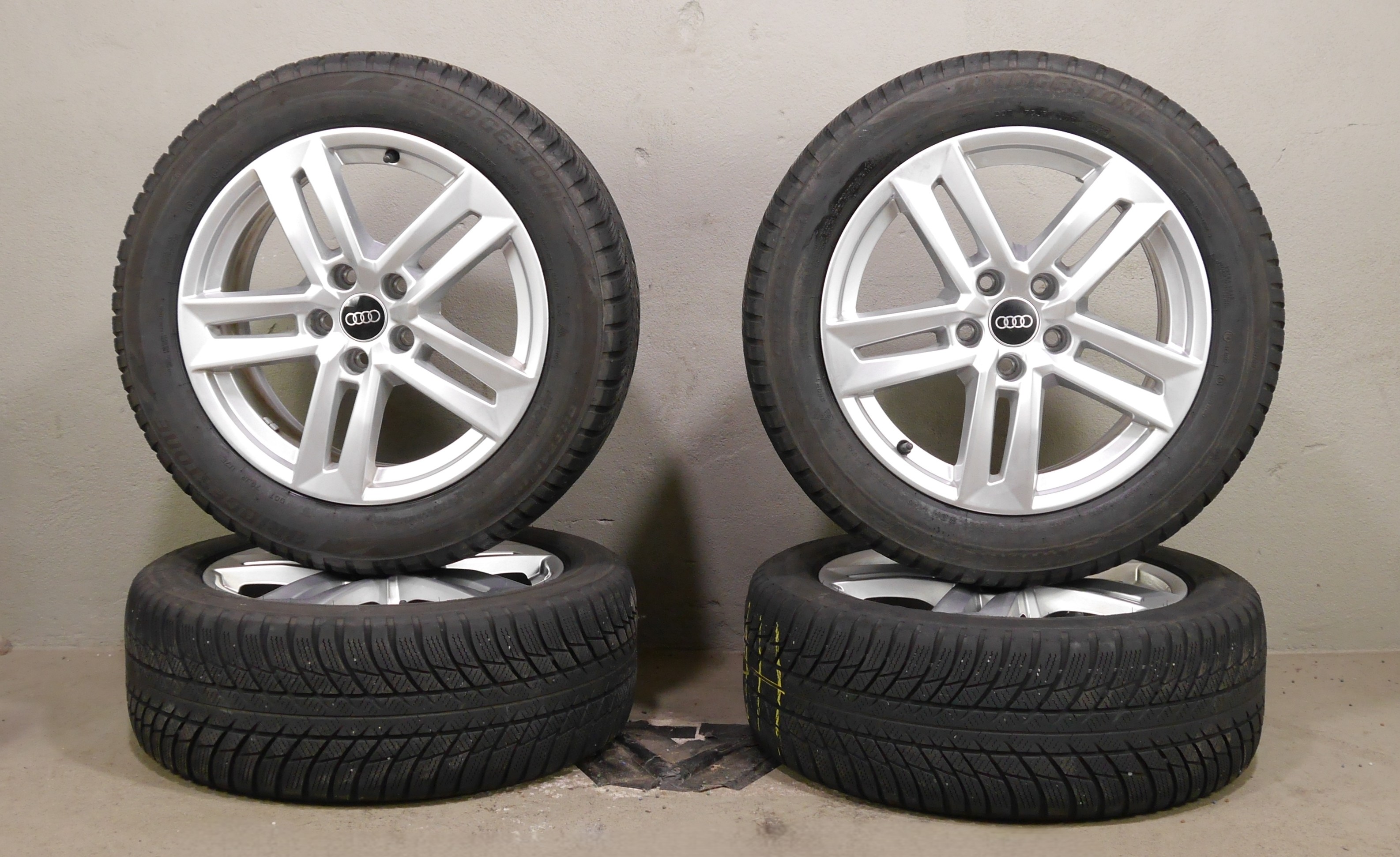 Audi A4 (8W) Aluradsatz – Winter 225/50 R17 98H – 8W0601025P