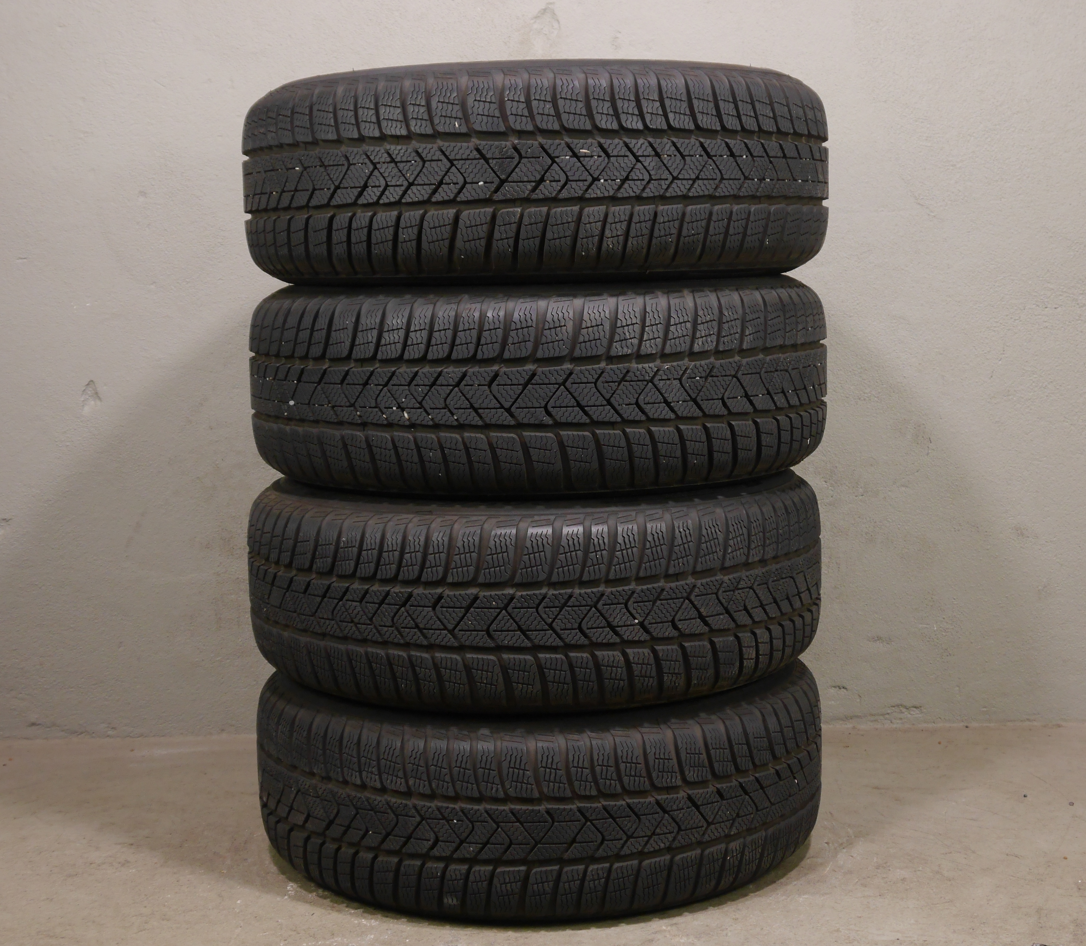 VW Touran 5T Stahlradsatz Winter 205/60 R16 96H  5QA601027C/D SEAL mit RDKS