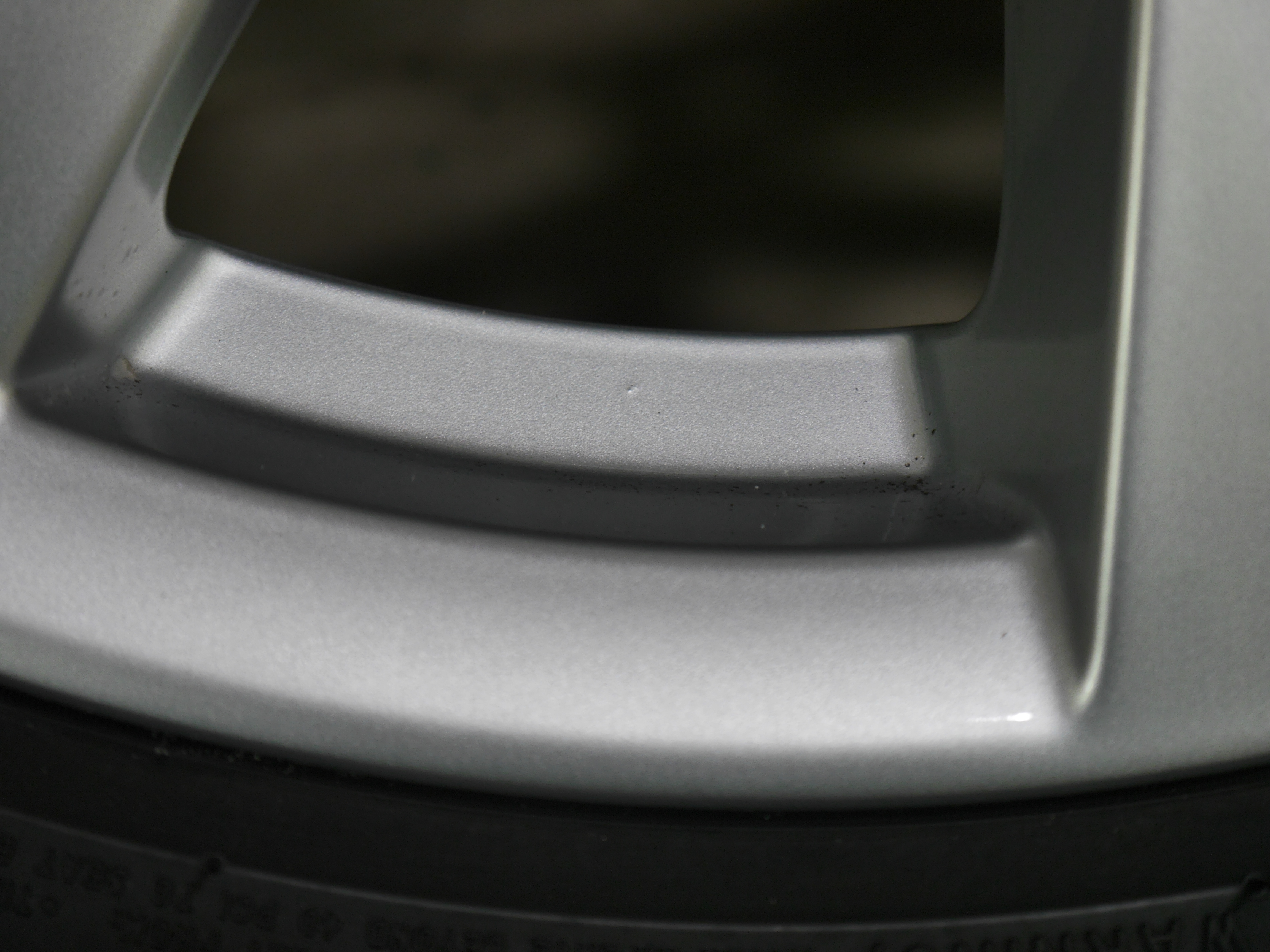 Audi Q2 Aluradsatz – Winter 215/55 R17 94V (AO) – 81A601025C